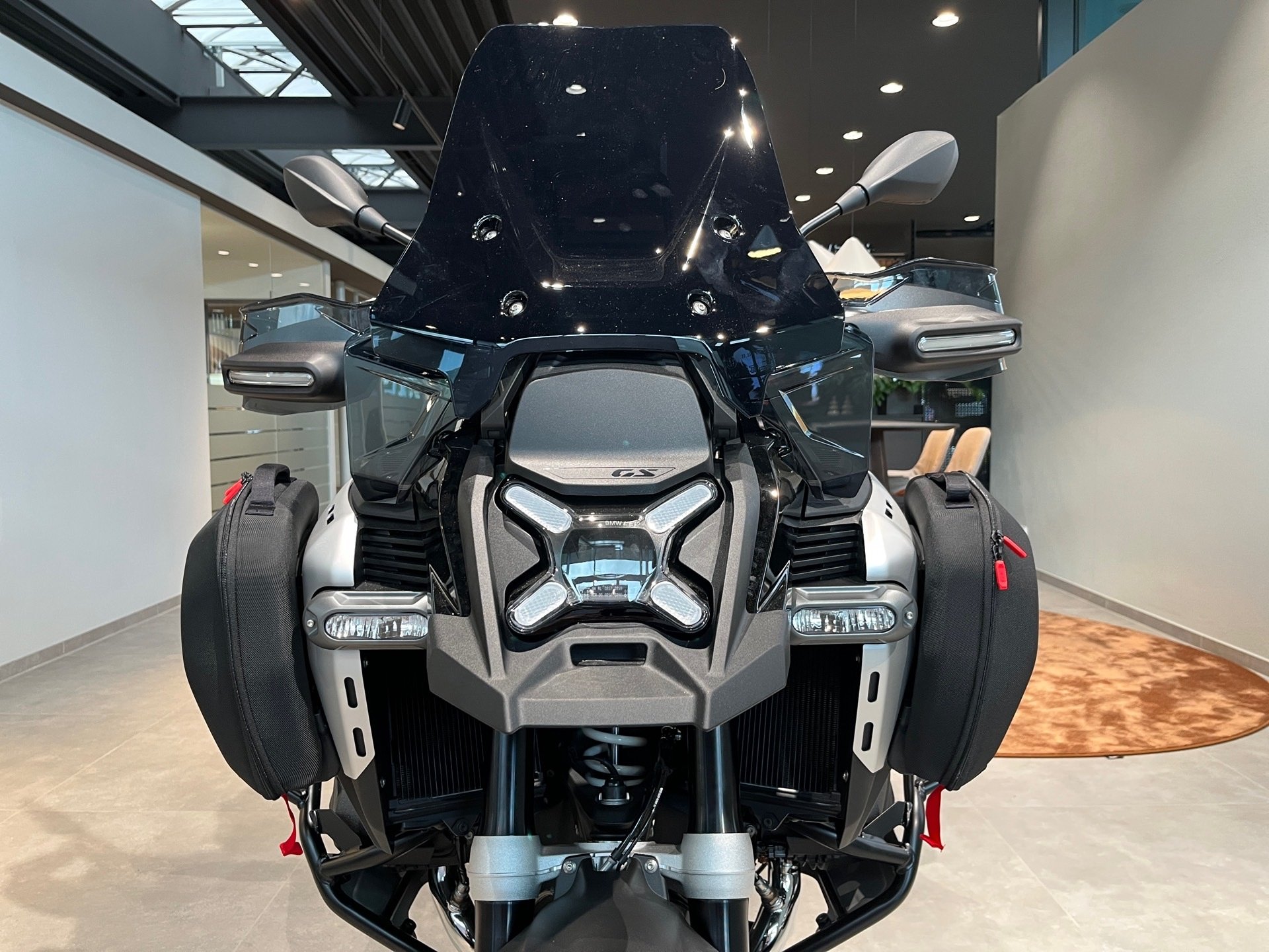 BMW  R 1300 GS Adventure Traveller Edition/Tagszul. (Bild 11)