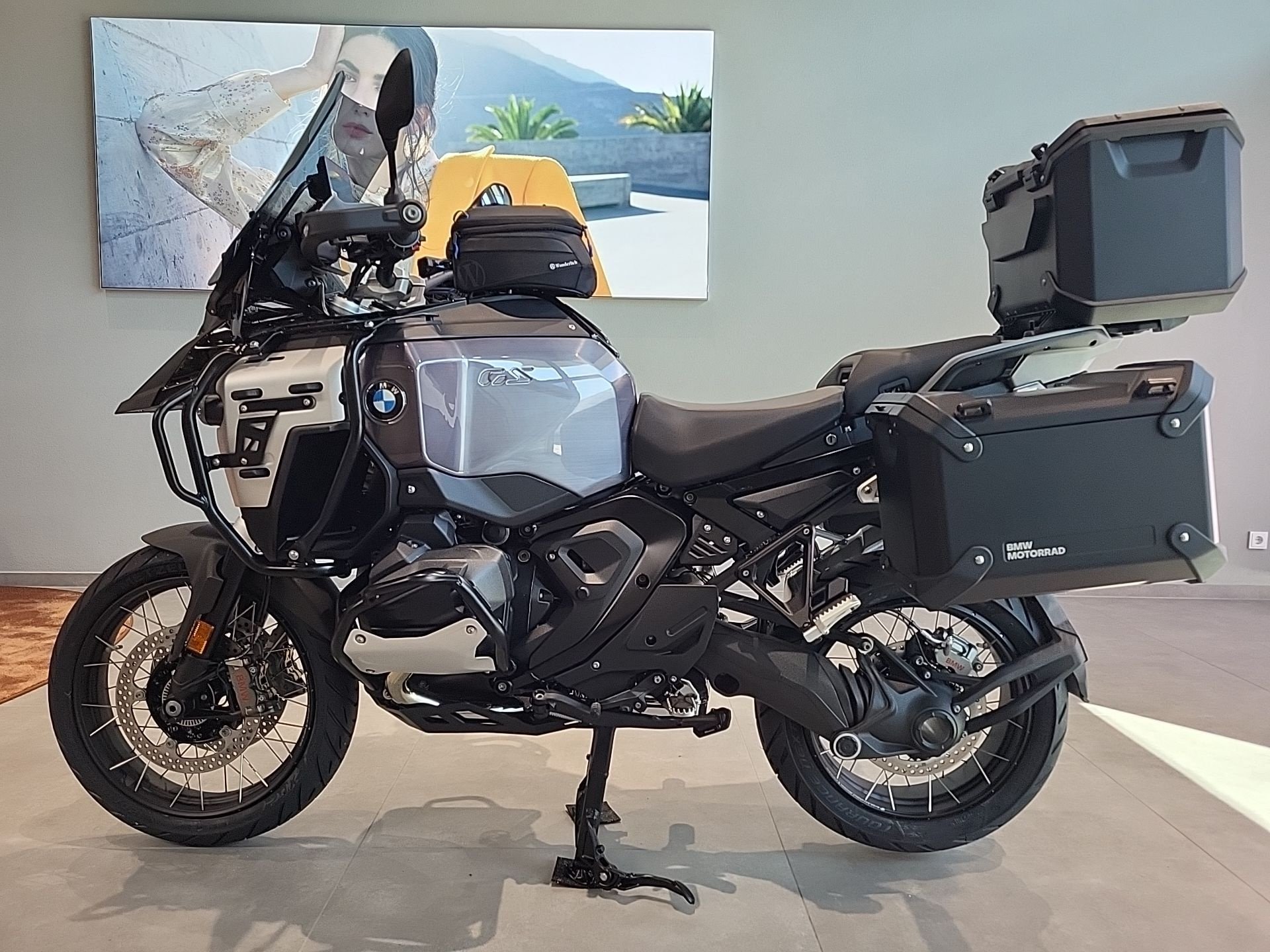 BMW  R 1300 GS Adventure Traveller Edition/Tages.Zul (Bild 6)
