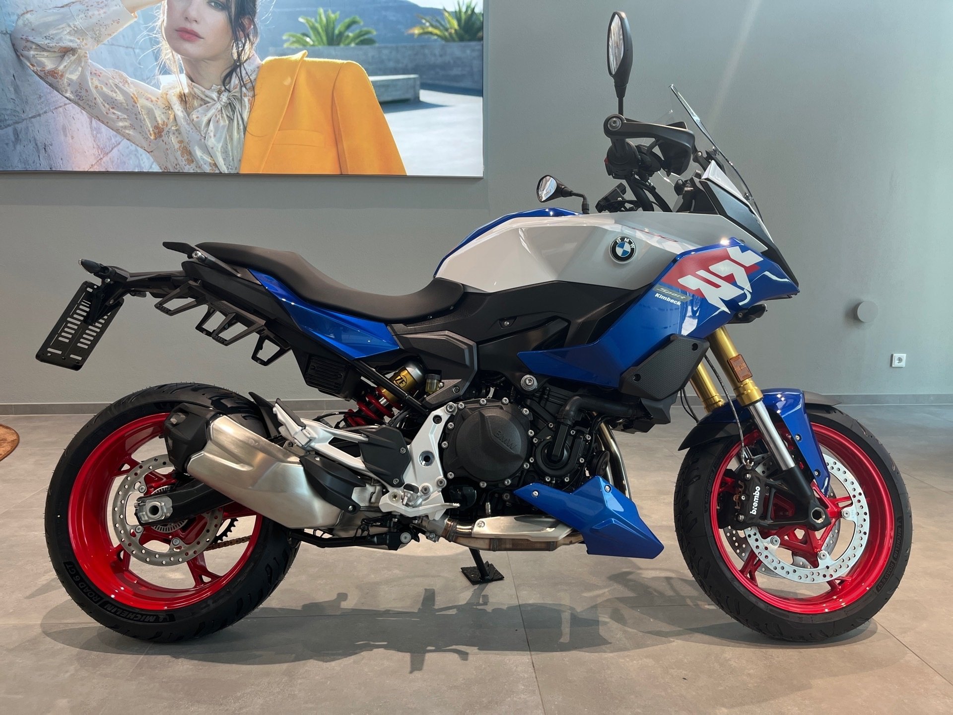 Bild 1 BMW F 900 XR Komfort/Dynamic-Paket/M-Endurance