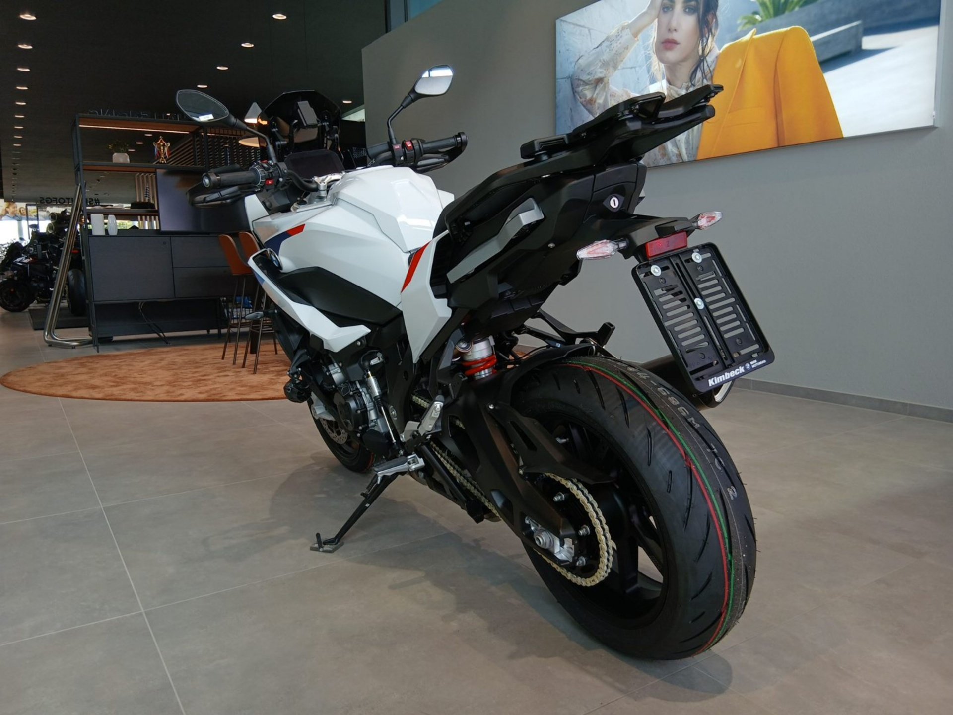 BMW  S 1000 XR (Bild 8)