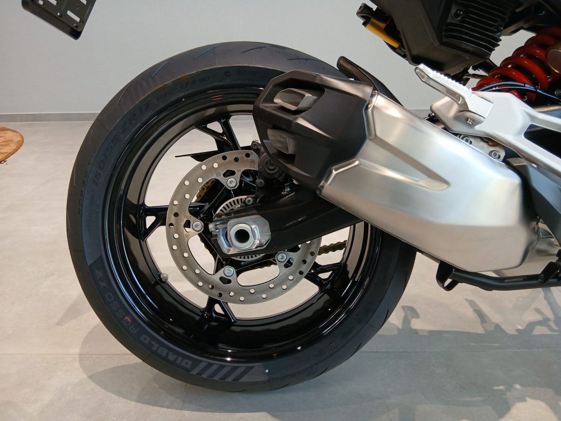 Bild 13 BMW F 900 R Dynamic/Komfort/M-Endurance