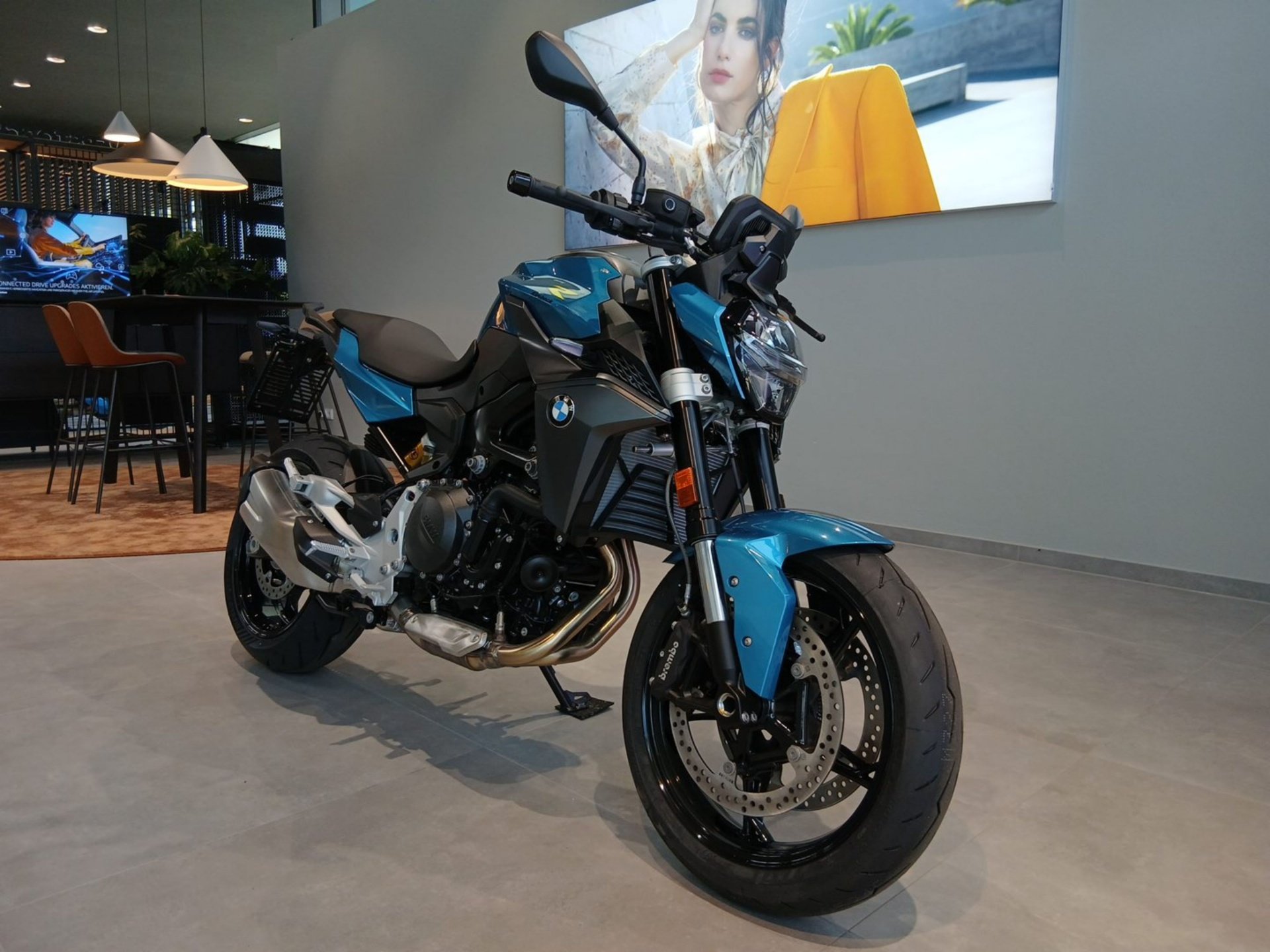 Bild 2 BMW F 900 R Dynamic/Komfort/M-Endurance