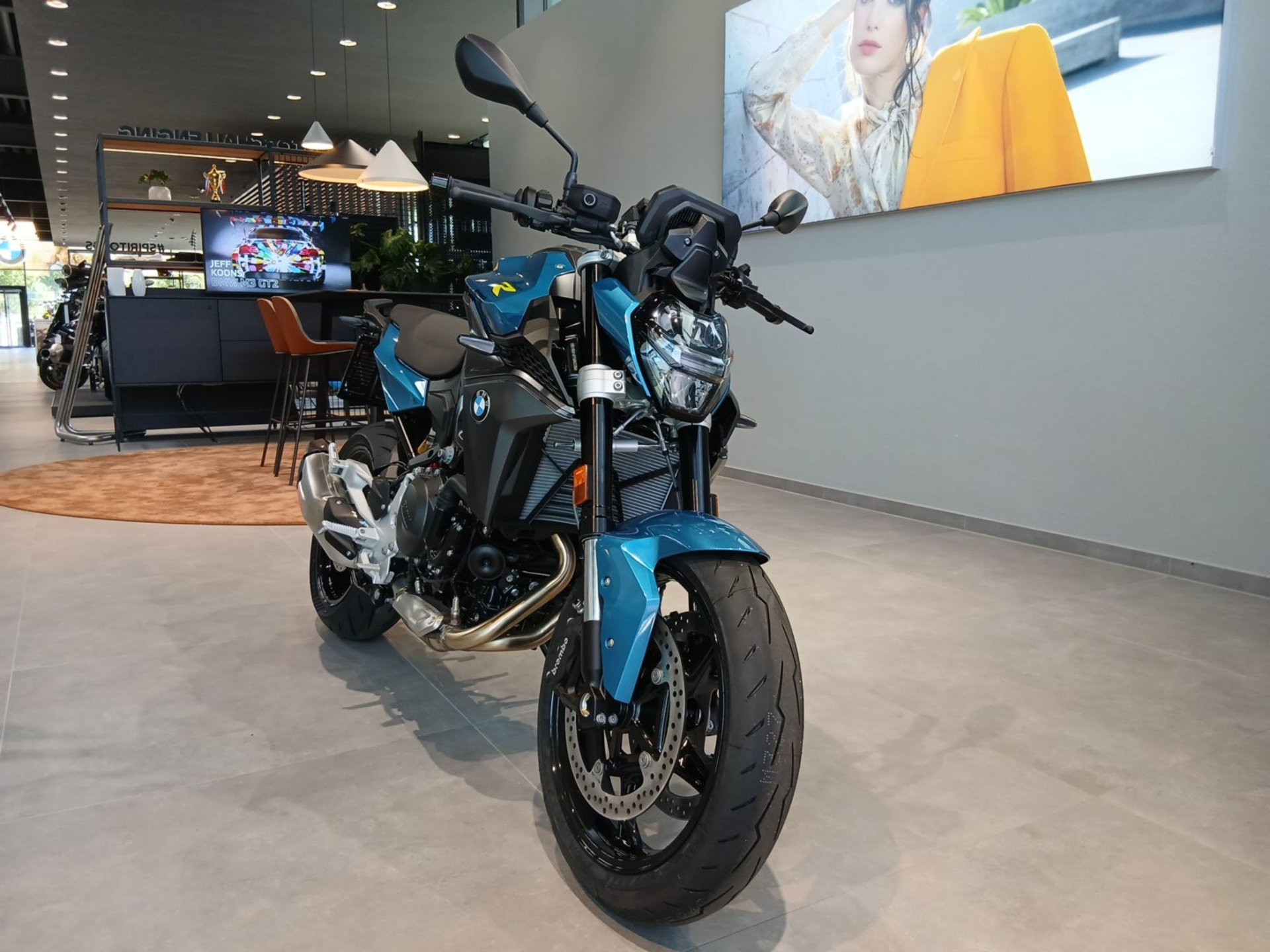 Bild 3 BMW F 900 R Dynamic/Komfort/M-Endurance