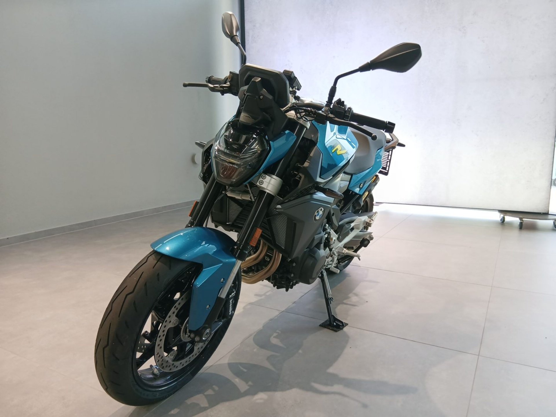 Bild 4 BMW F 900 R Dynamic/Komfort/M-Endurance