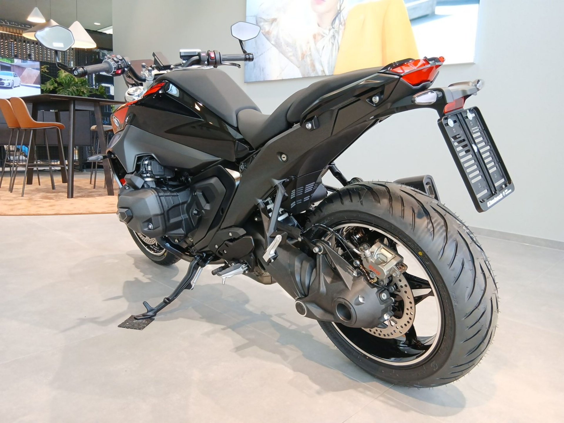 Bild 7 BMW R 1300 R Opt.719 3.Pakete/ASA/Fräßteile
