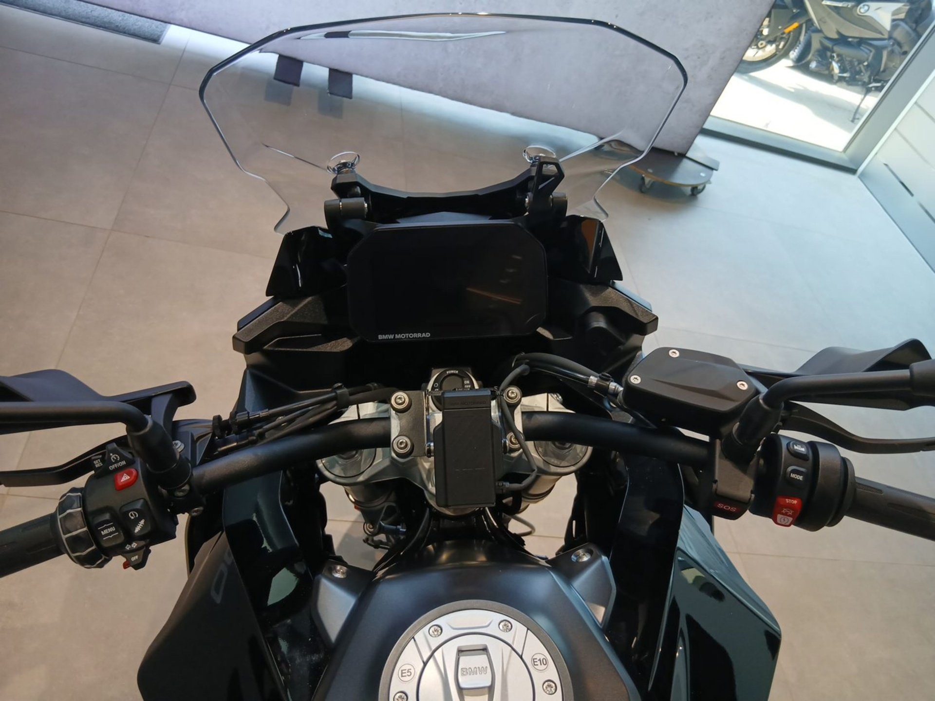 Bild 13 BMW F 900 XR Komfort/Dynamic/M-Endura/Windschild Hoch