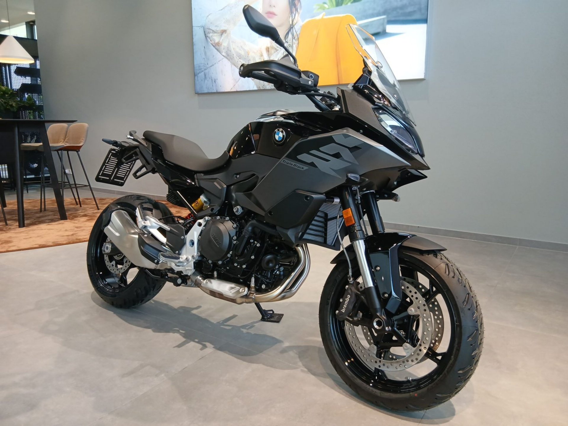 Bild 2 BMW F 900 XR Komfort/Dynamic/M-Endura/Windschild Hoch