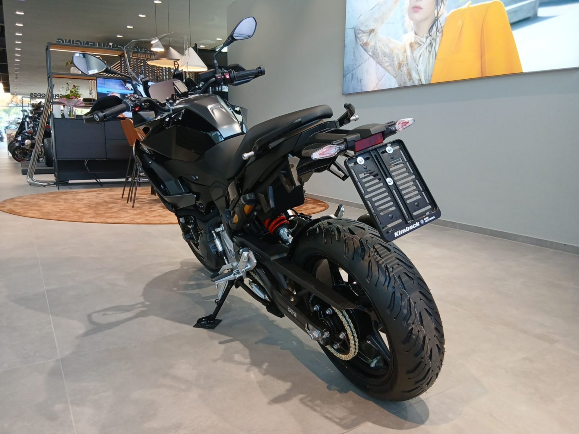 Bild 8 BMW F 900 XR Komfort/Dynamic/M-Endura/Windschild Hoch