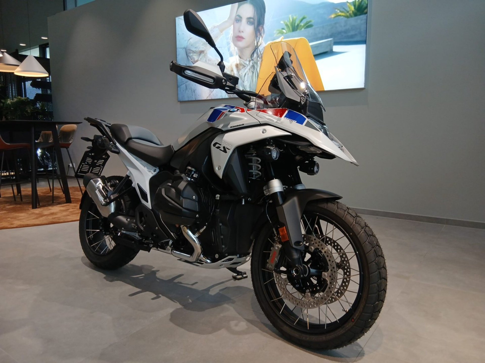 BMW  R 1300 GS (Bild 2)