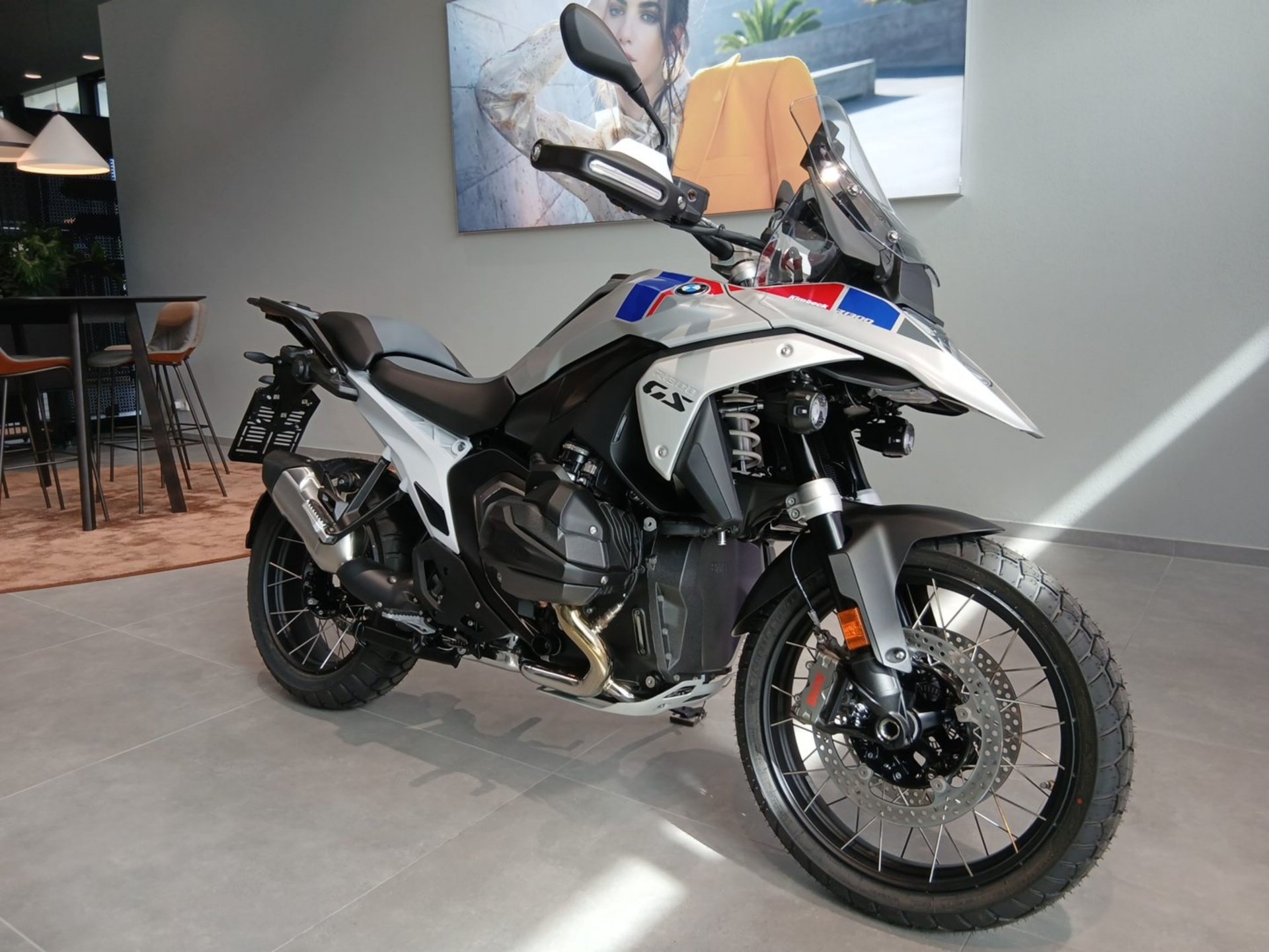 BMW  R 1300 GS (Bild 2)
