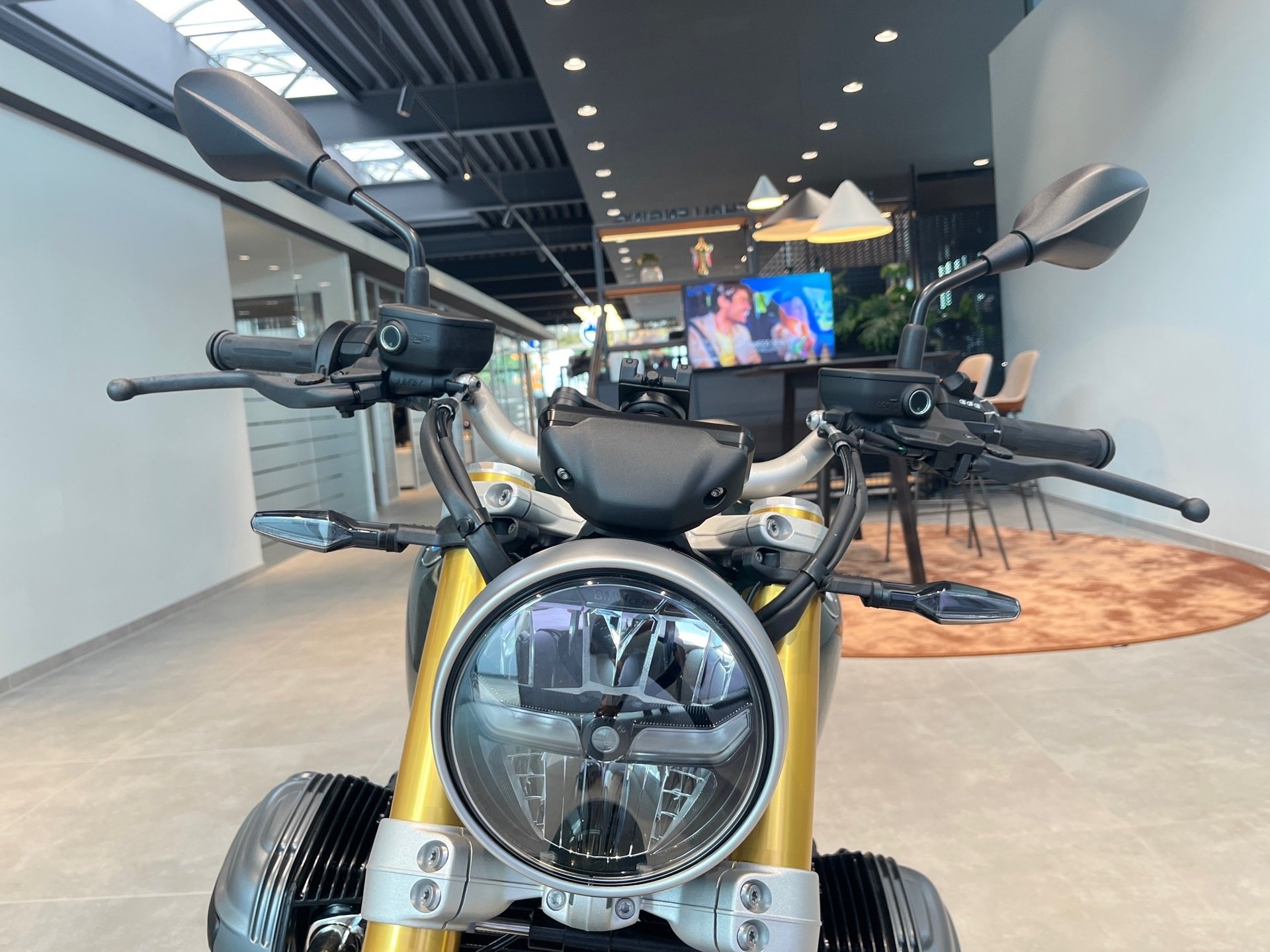 BMW  R 12 nineT Komfort.Pak/Tageszulassung/Dig.Display (Bild 11)
