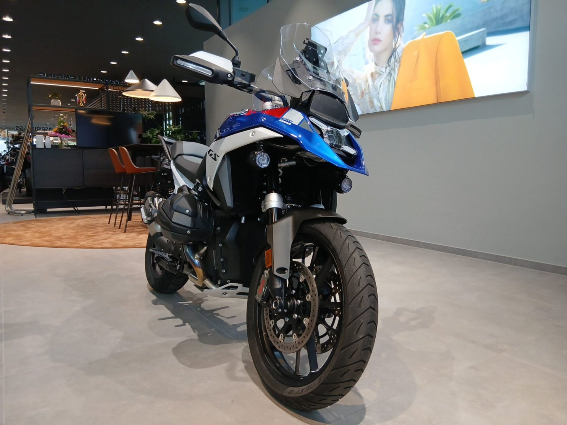 BMW  R 1300 GS 4.Pakete/Adapt.Höhe/Enduro.Rad/Trophy (Bild 3)