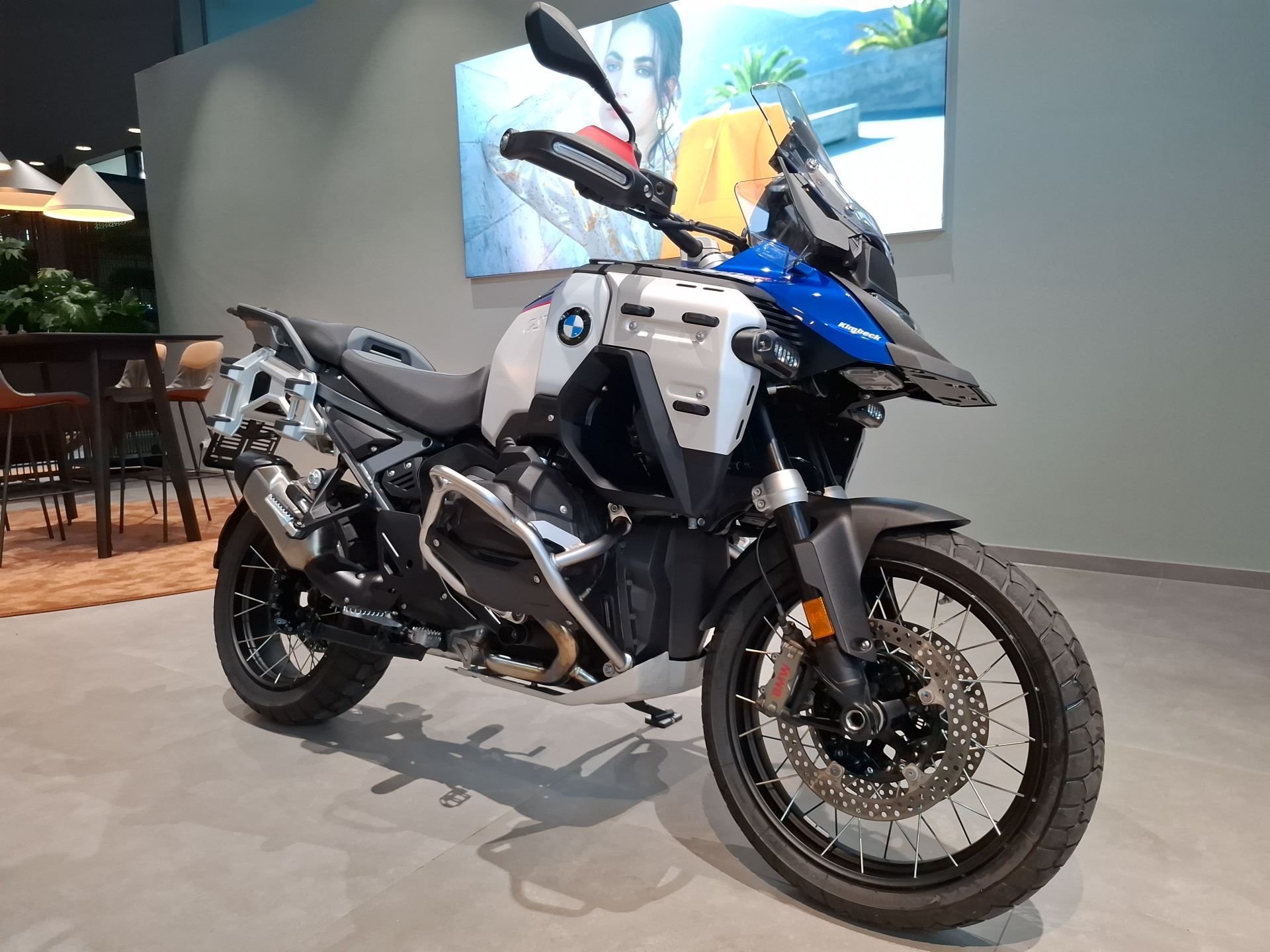 BMW  R 1300 GS Adventure Tophy/3.Pakete/ASA (Bild 2)