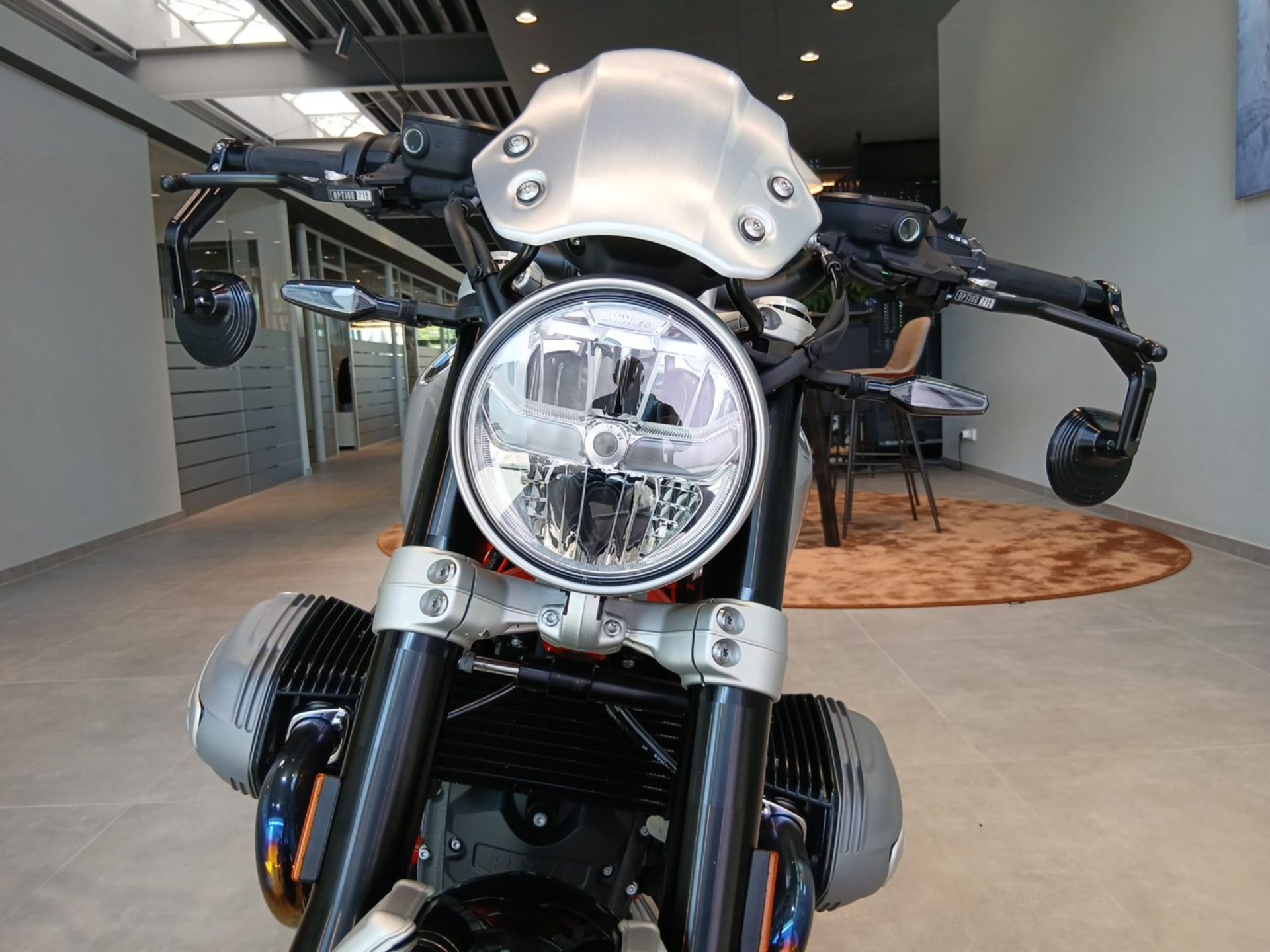BMW  R 12 nineT Opt.719 /Solo-Heck/Komfort-Paket (Bild 11)