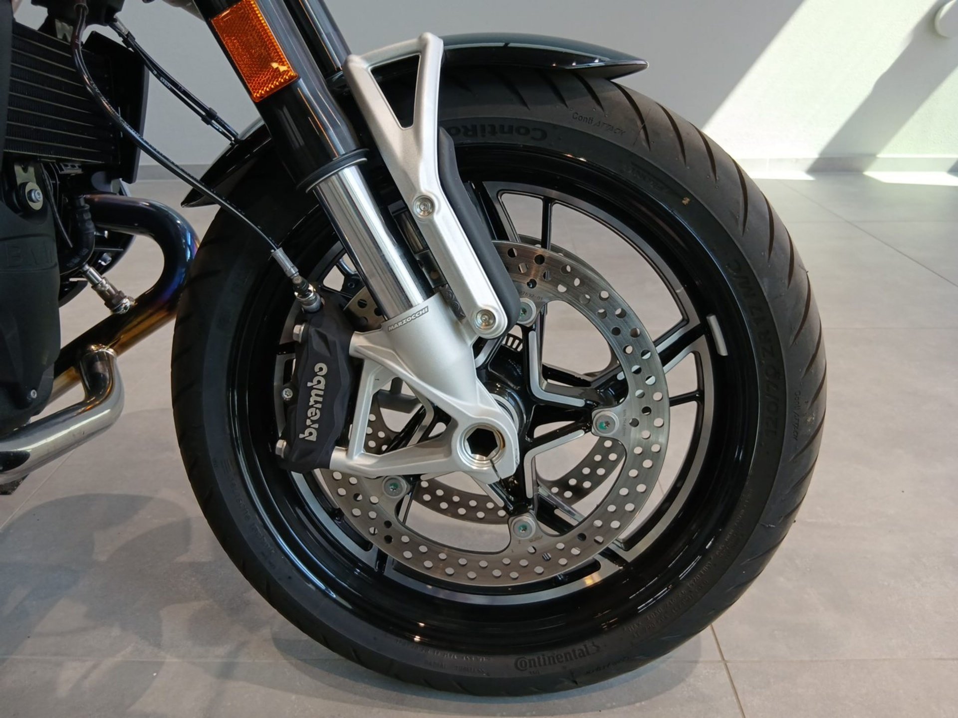 BMW  R 12 nineT Opt.719 /Solo-Heck/Komfort-Paket (Bild 12)