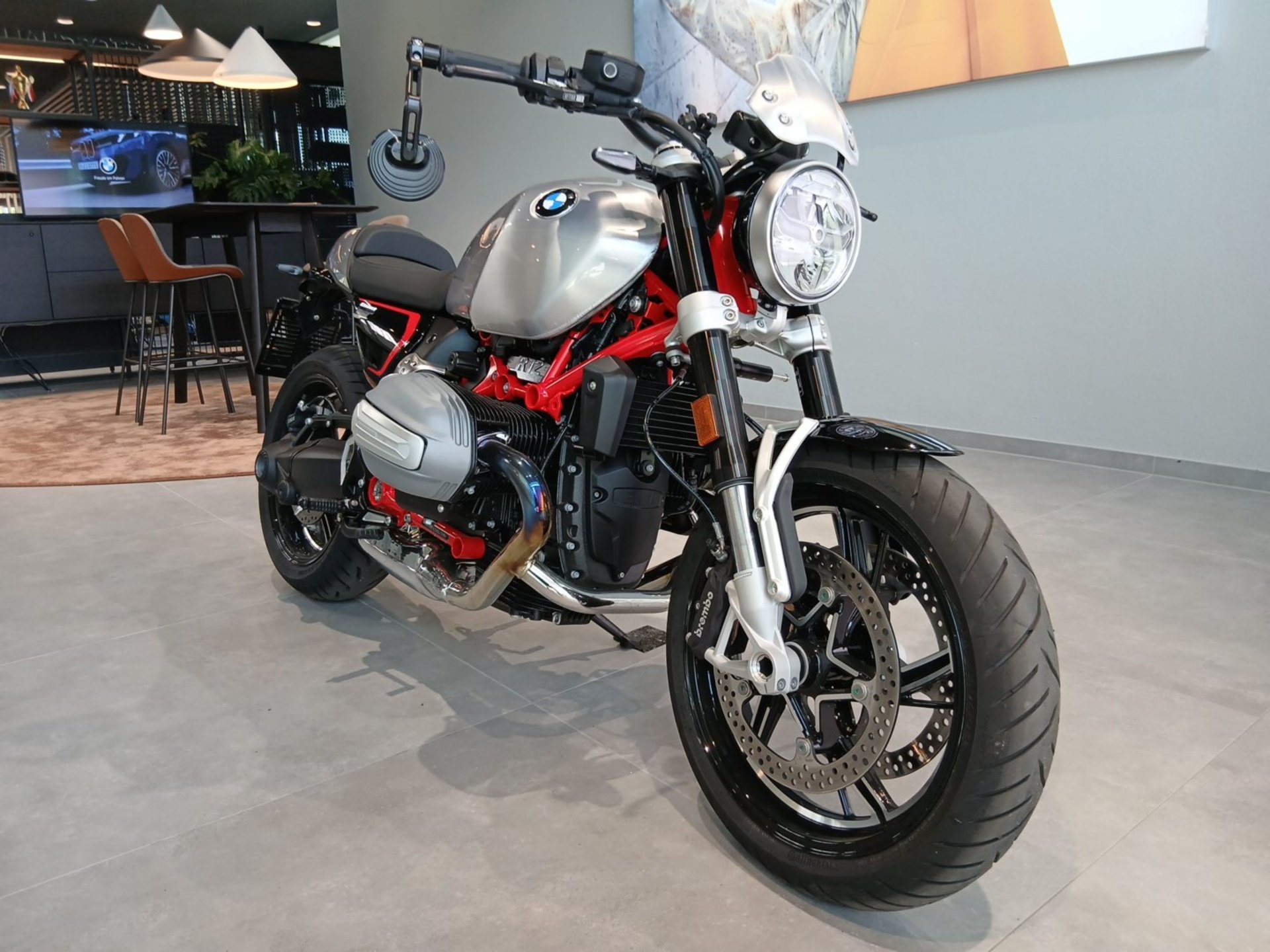 BMW  R 12 nineT Opt.719 /Solo-Heck/Komfort-Paket (Bild 2)