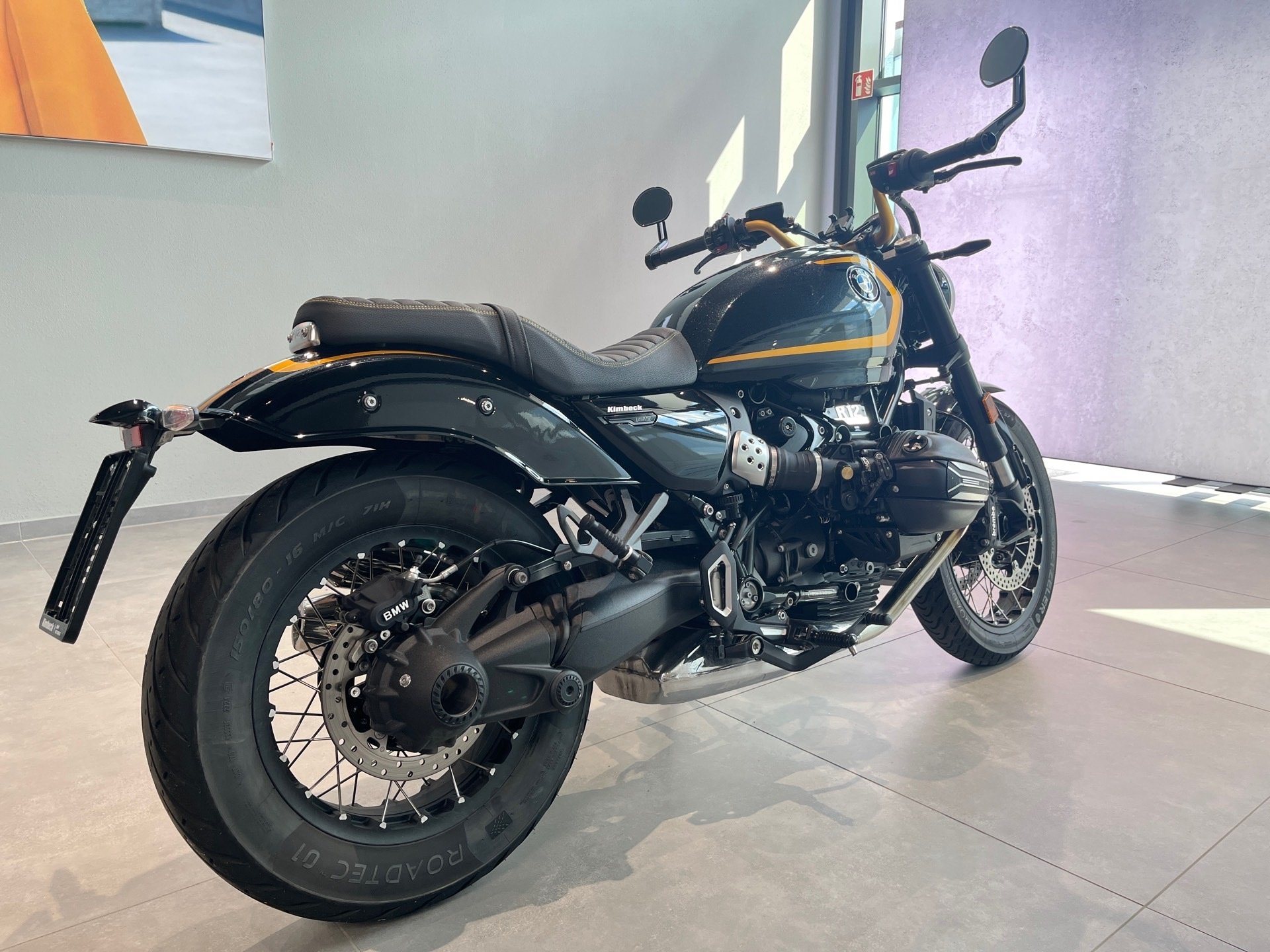 Bild 10 BMW R 12 Opt.719/Komfort.Pak/Rad719/Fräßteile