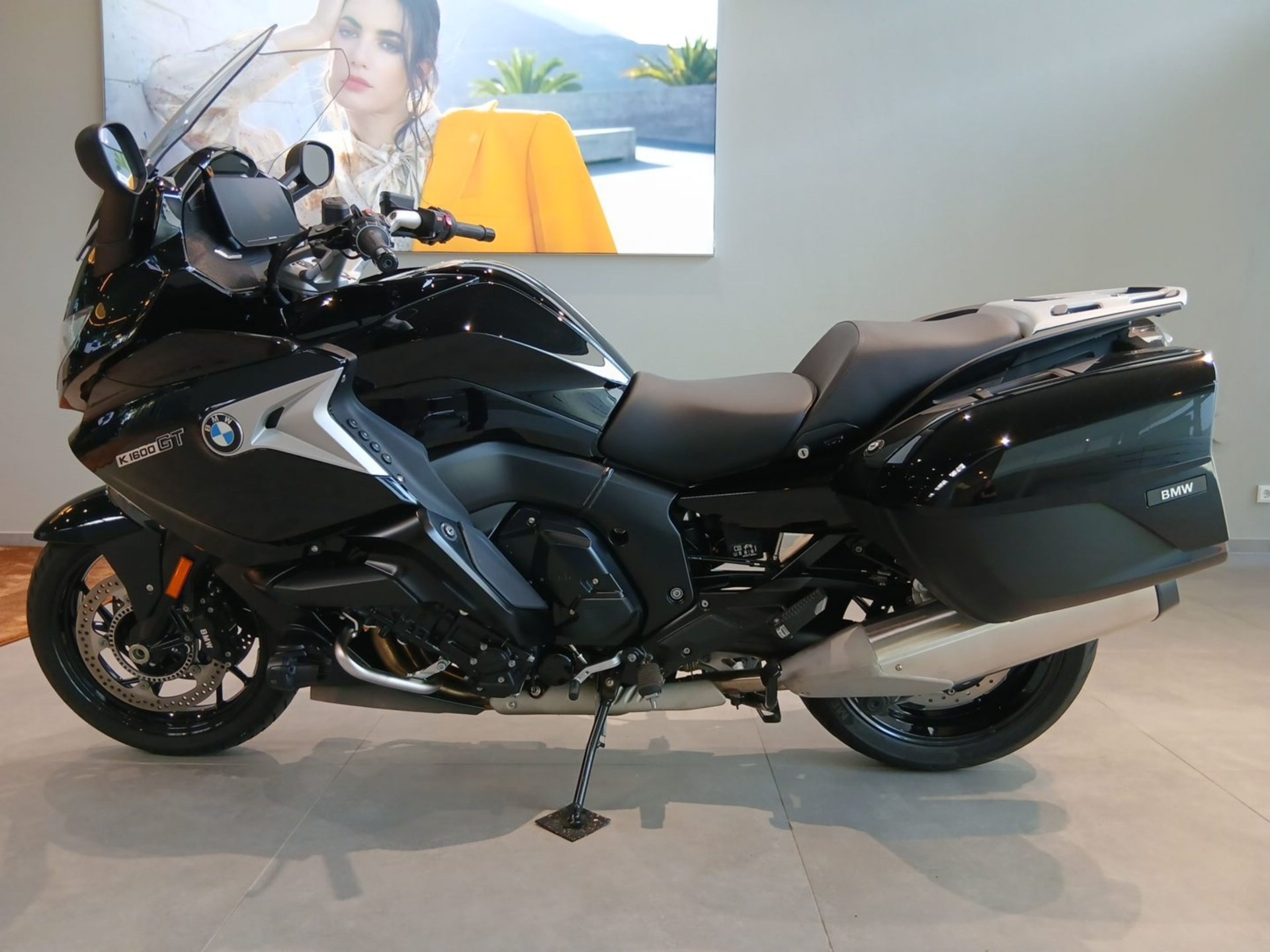 BMW  K 1600 GT Komfort/Touring/DAB-Radio/DWA/Zus.Schei (Bild 6)