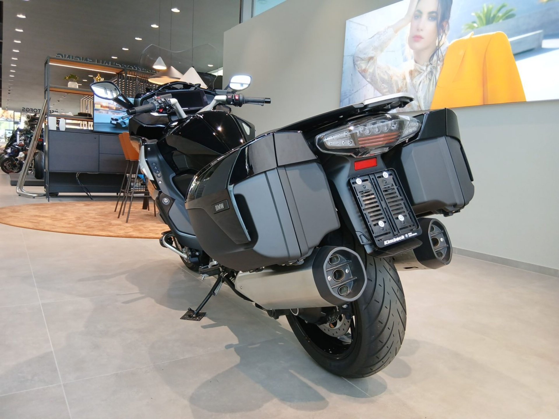 BMW  K 1600 GT Komfort/Touring/DAB-Radio/DWA/Zus.Schei (Bild 8)