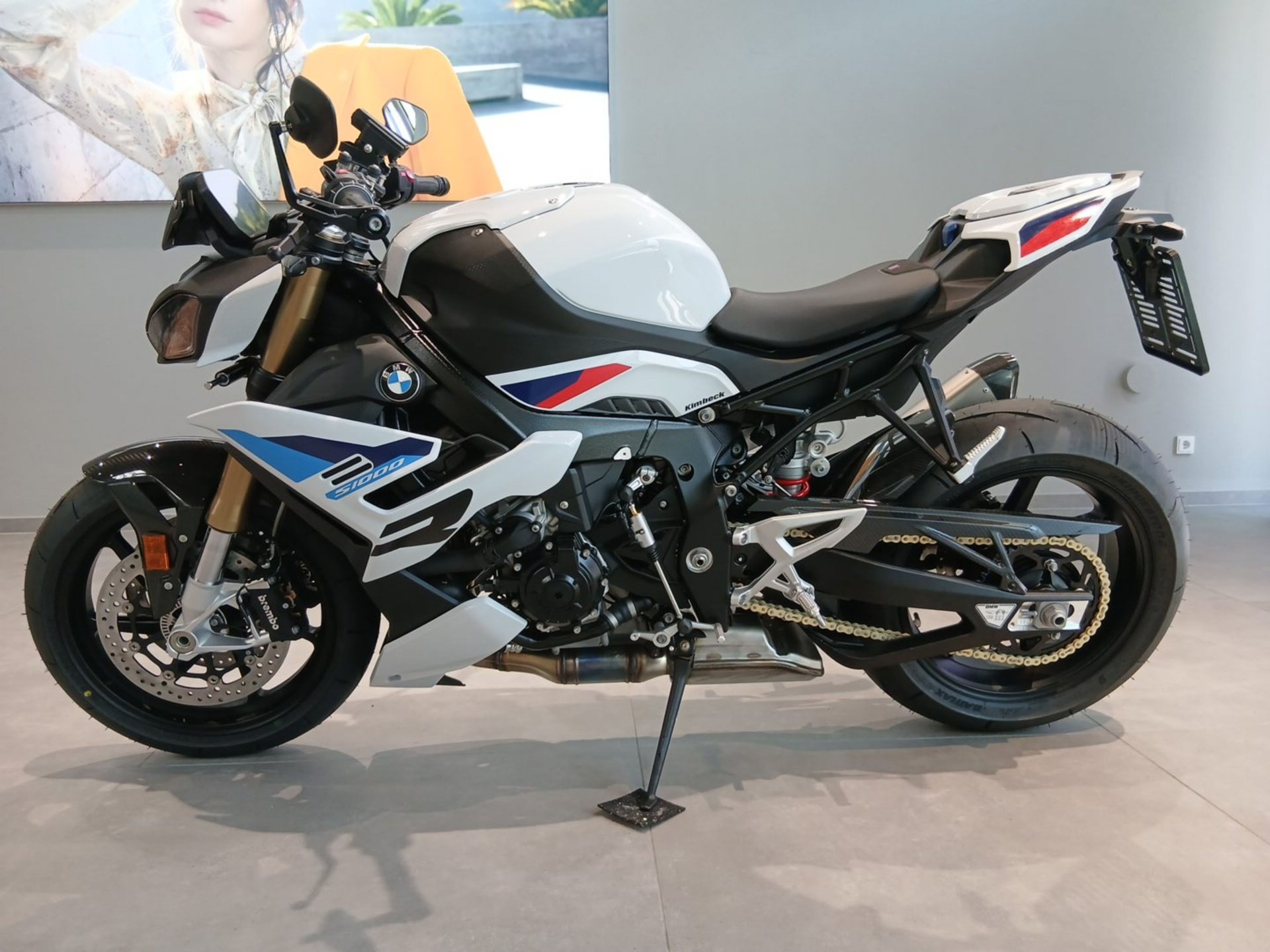 BMW  S 1000 R M/Komf/Dyna/Carbon.Paket/Tages.Zul.1Km (Bild 6)