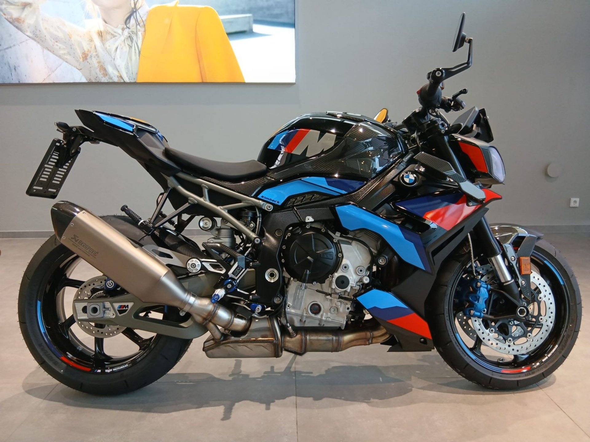 BMW  M 1000 R Competition 1.Km Tageszulassung (Bild 1)