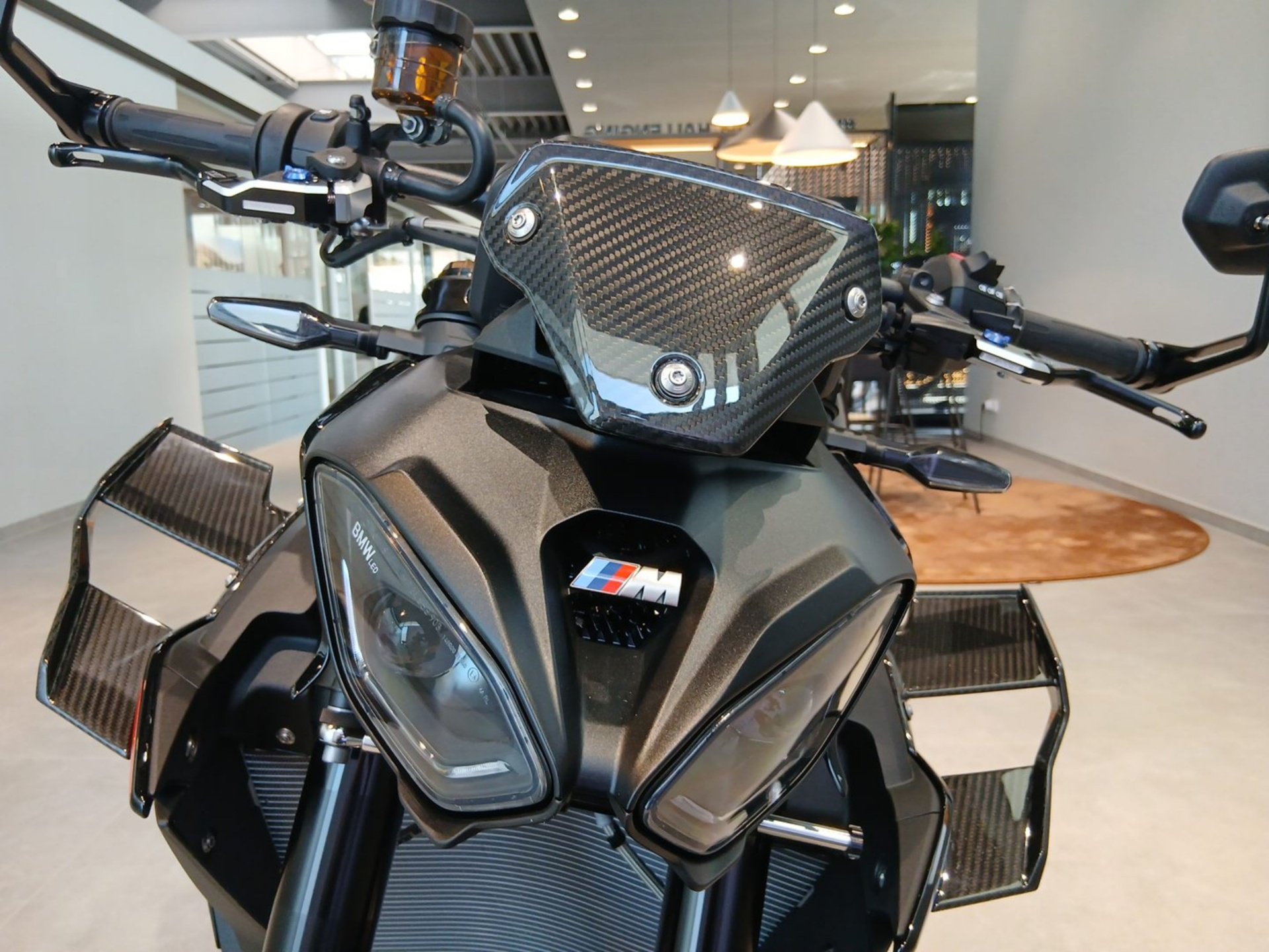 BMW  M 1000 R Competition 1.Km Tageszulassung (Bild 11)