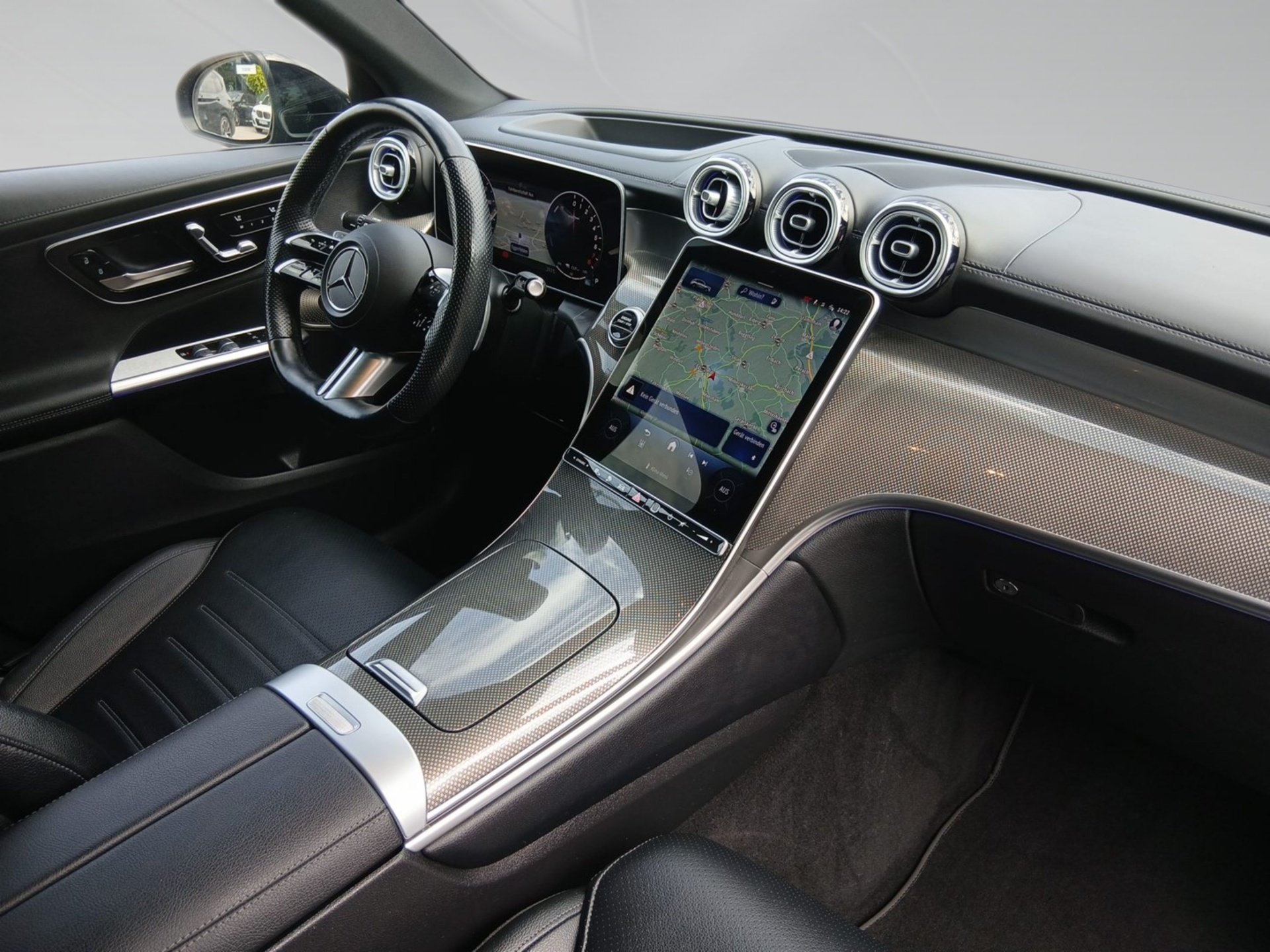 Bild 5 Mercedes-Benz GLC 400 E Matic AMG-Line Sitzbelüft AHK HeadUp