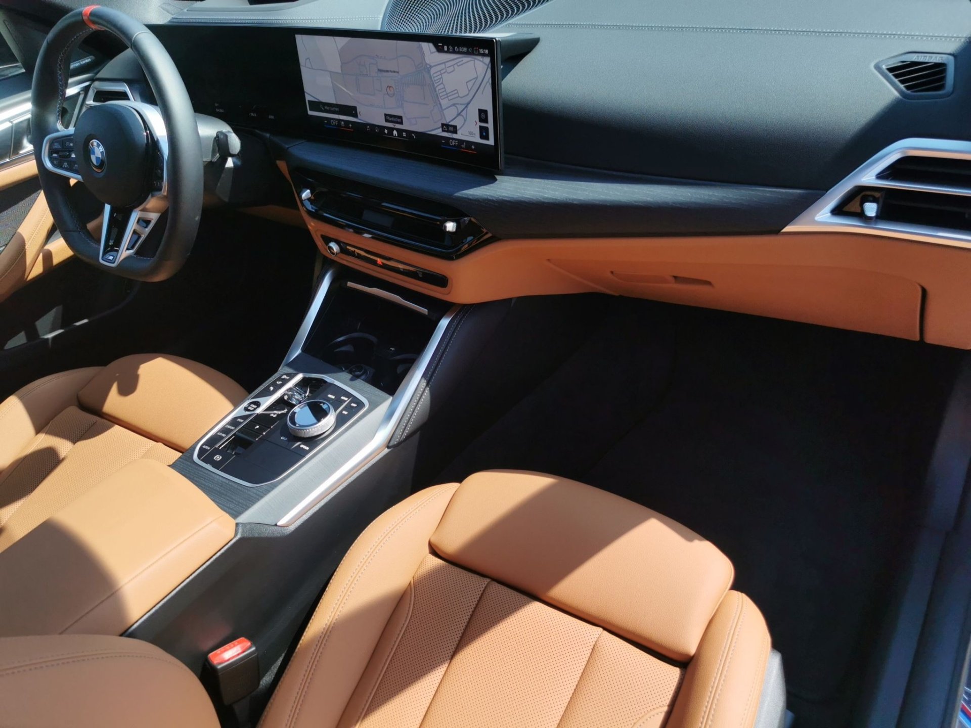 BMW i4 M60 xDrive Gran Coupé M SPORT PRO ACC HeadUp i4 M60 xDrive Gran Coupé M SPORT PRO ACC HeadUp (Bild 6)