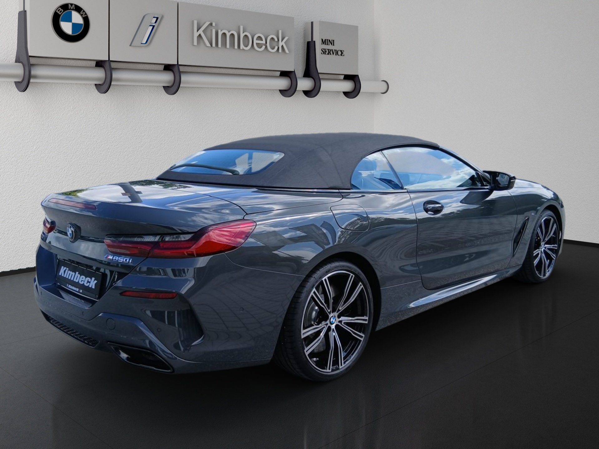 BMW M850i M850i xDrive Cabrio M Performance Allradlenk B&W (Bild 3)