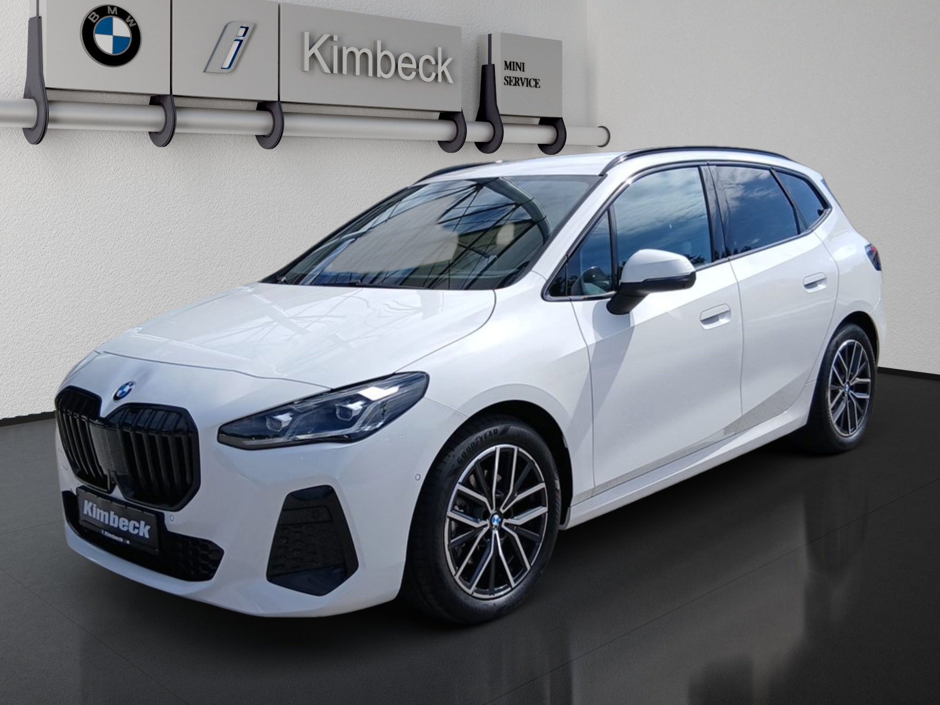 BMW 220i 220i Active Tourer M SPORT ACC HeadU 360° Aktivsi (Bild 2)