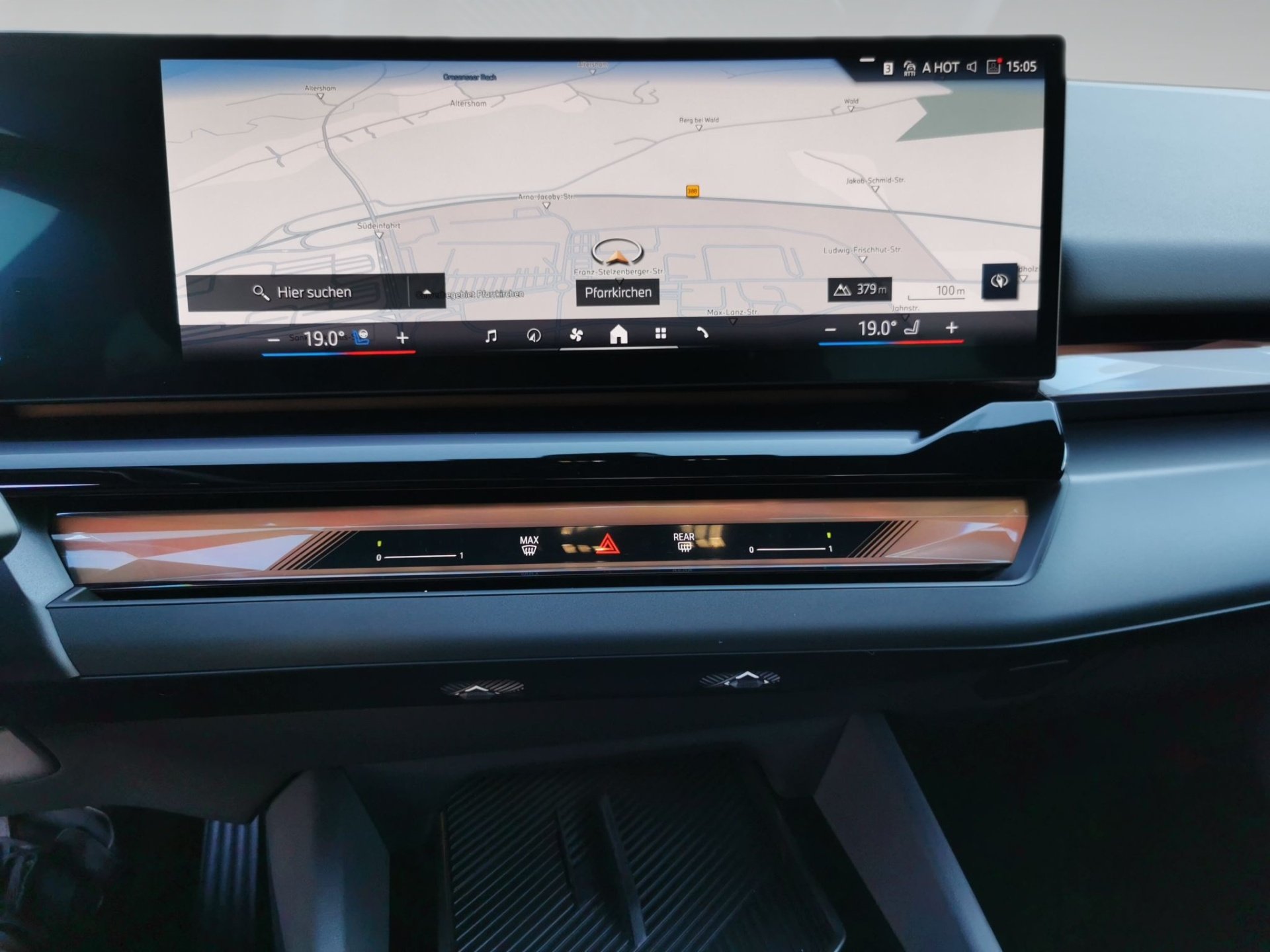 Bild 9 BMW 520d xDrive Limousine ACC 360° HeadUp Pano H&K