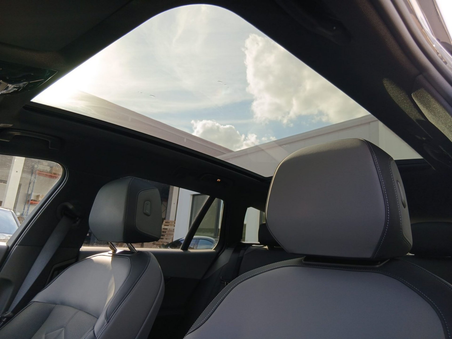Bild 13 BMW 540d xDrive Touring M SPORT Sitzbelüft Standhzg
