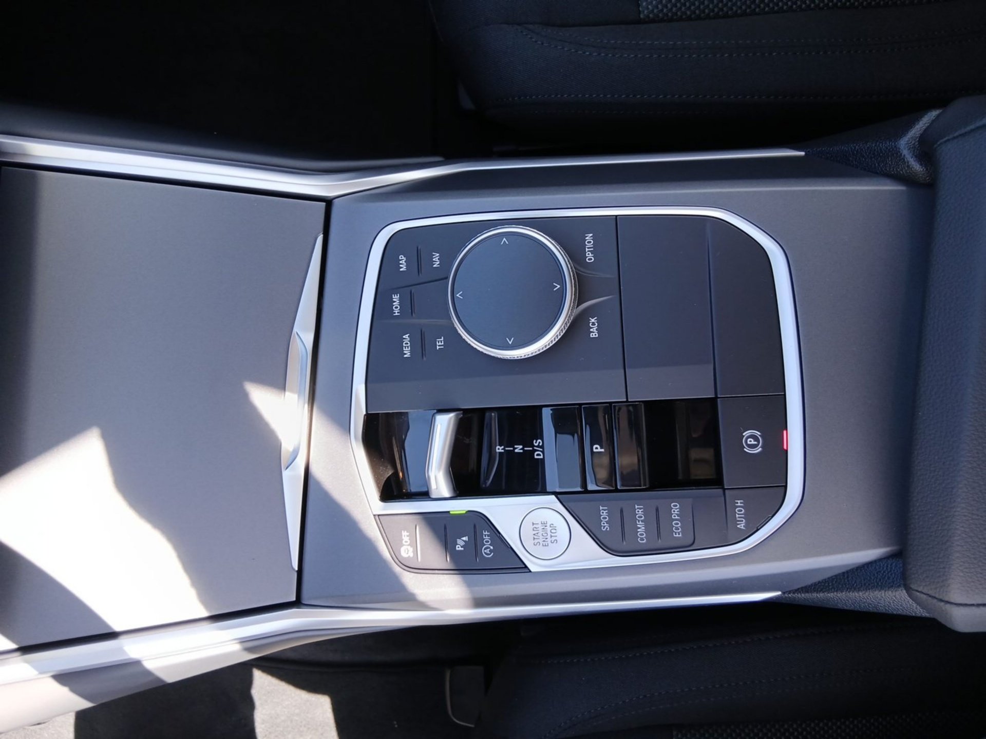 Bild 12 BMW 318i Touring ActiveGuard ParkAss KeyLess WireLess