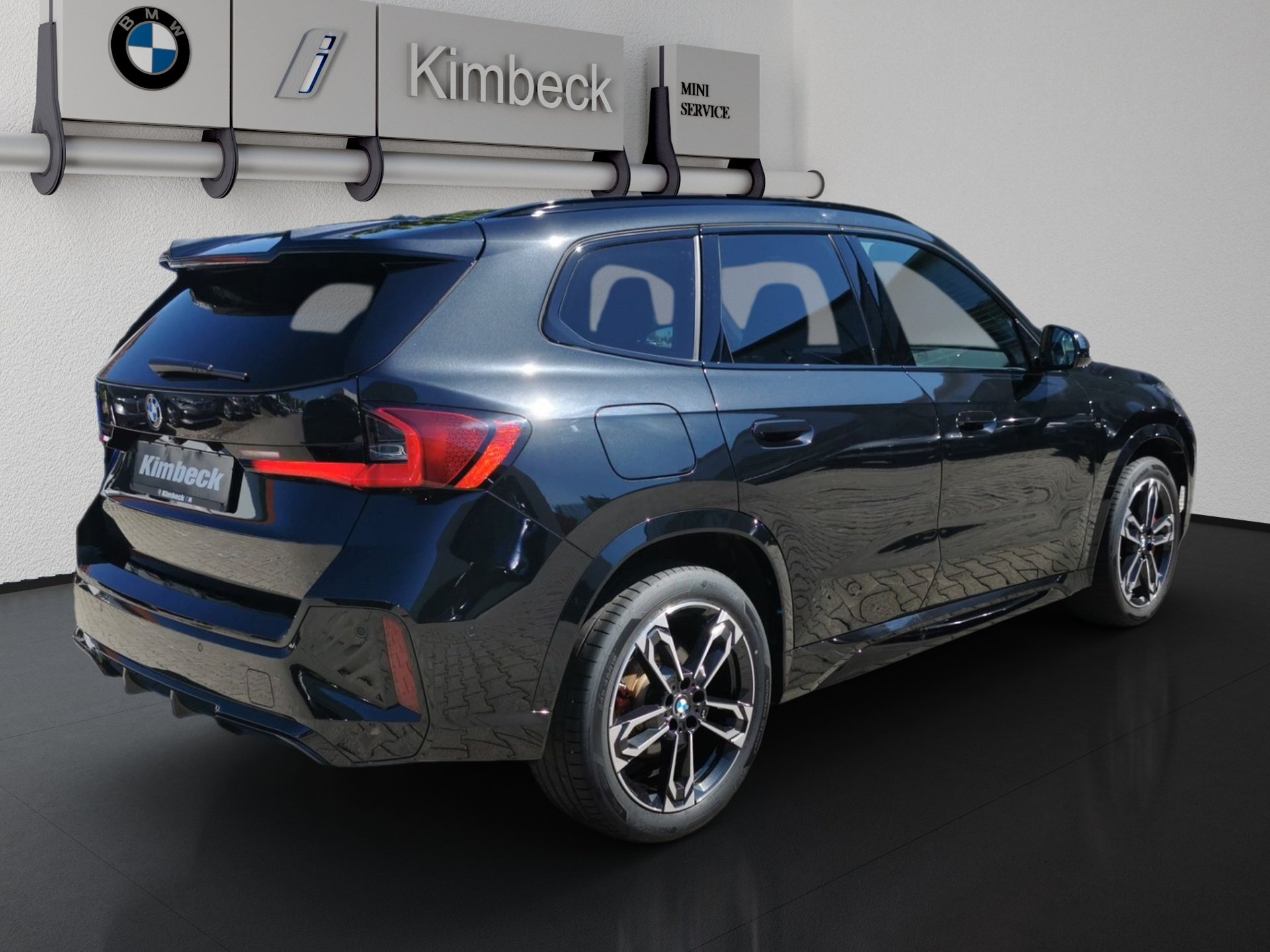 BMW X1 X1 sDrive20d M SPORT PRO AHK ParkAss H&K Lenkhzg (Bild 3)