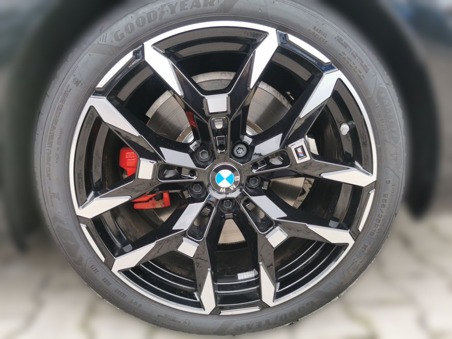 BMW 420i 420i Coupé M SPORT PRO ACC 360° HeadUp Glasdach (Bild 4)