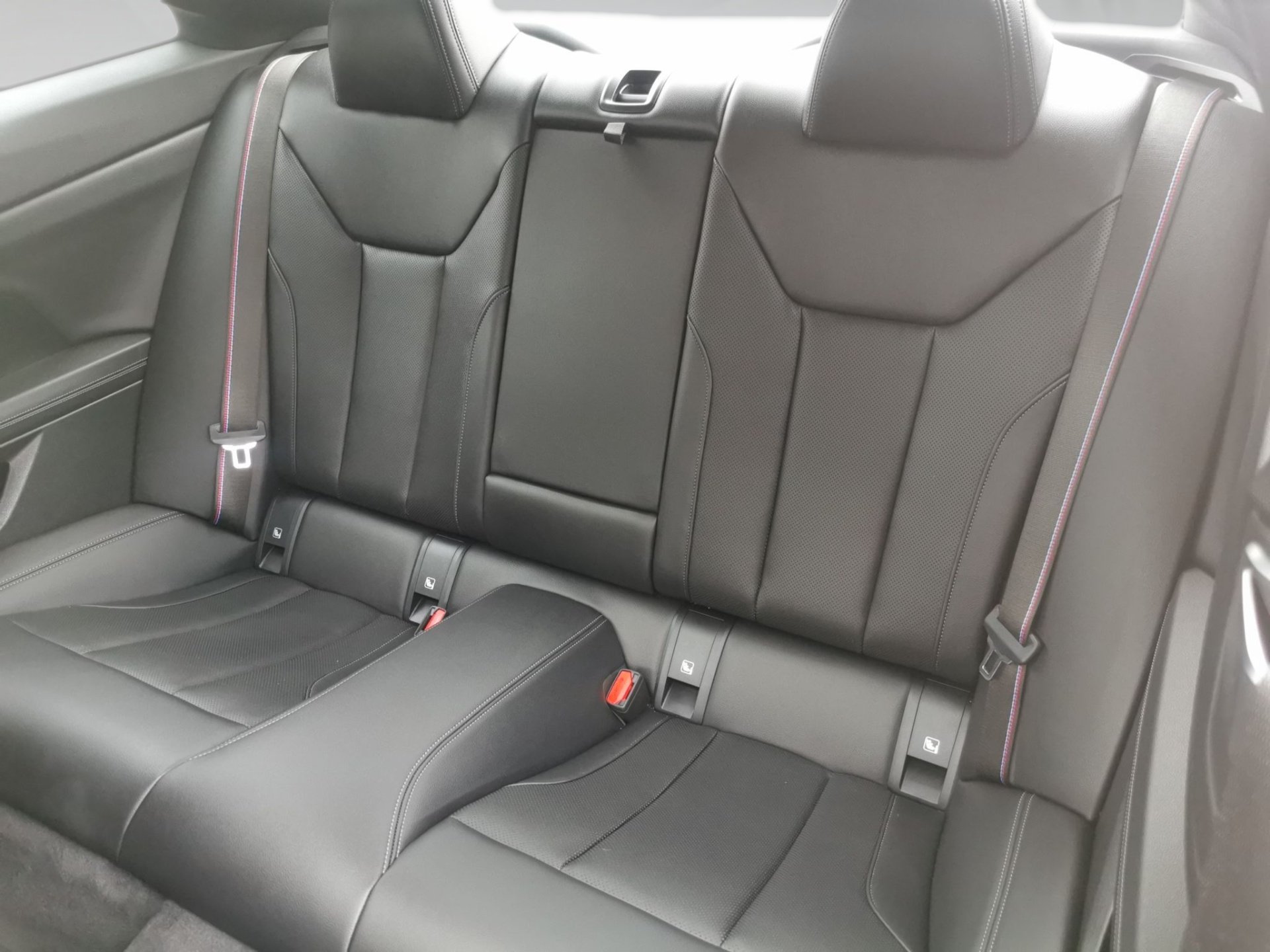 BMW 420i 420i Coupé M SPORT PRO ACC 360° HeadUp Glasdach (Bild 8)