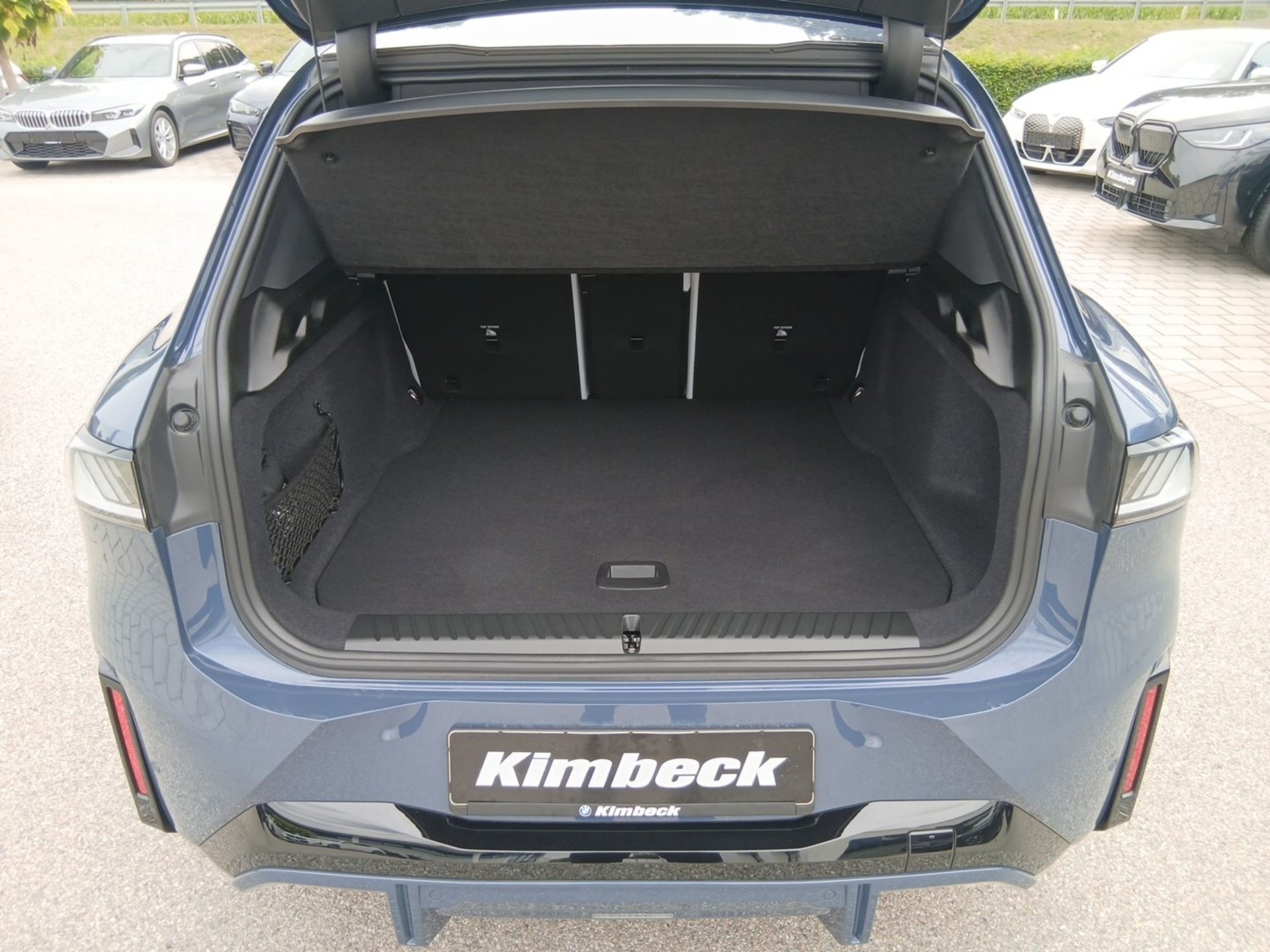 BMW iX3 50 xDrive M SPORT PanoramicVision ACC 360° iX3 50 xDrive M SPORT PanoramicVision ACC 360° (Bild 11)