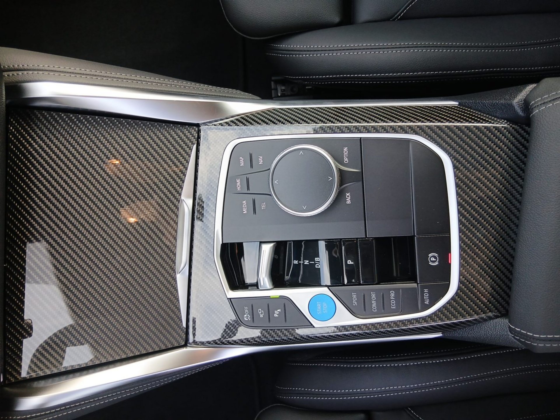 Bild 12 BMW i4 M60 xDrive Gran Coupé M SPORT PRO AHK 360° ACC