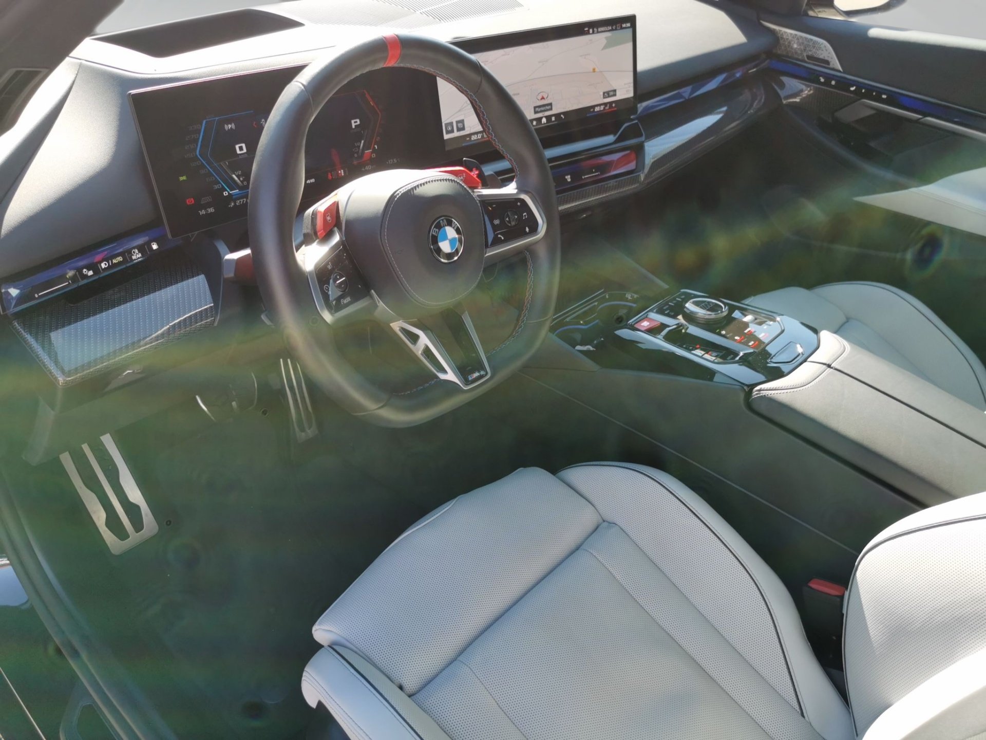Bild 5 BMW M5 Limousine Sitzbelüft Pano AHK 360° Bowers&Wilk