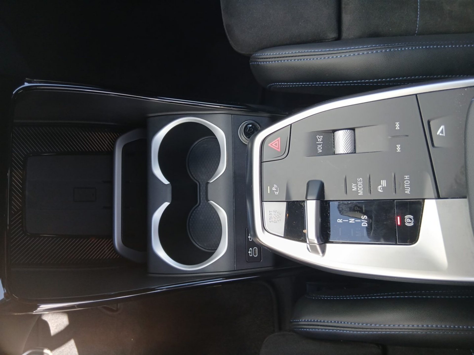 BMW X1 X1 M35i xDrive M SPORT PRO LED ACC HeadUp AHK H&K (Bild 12)