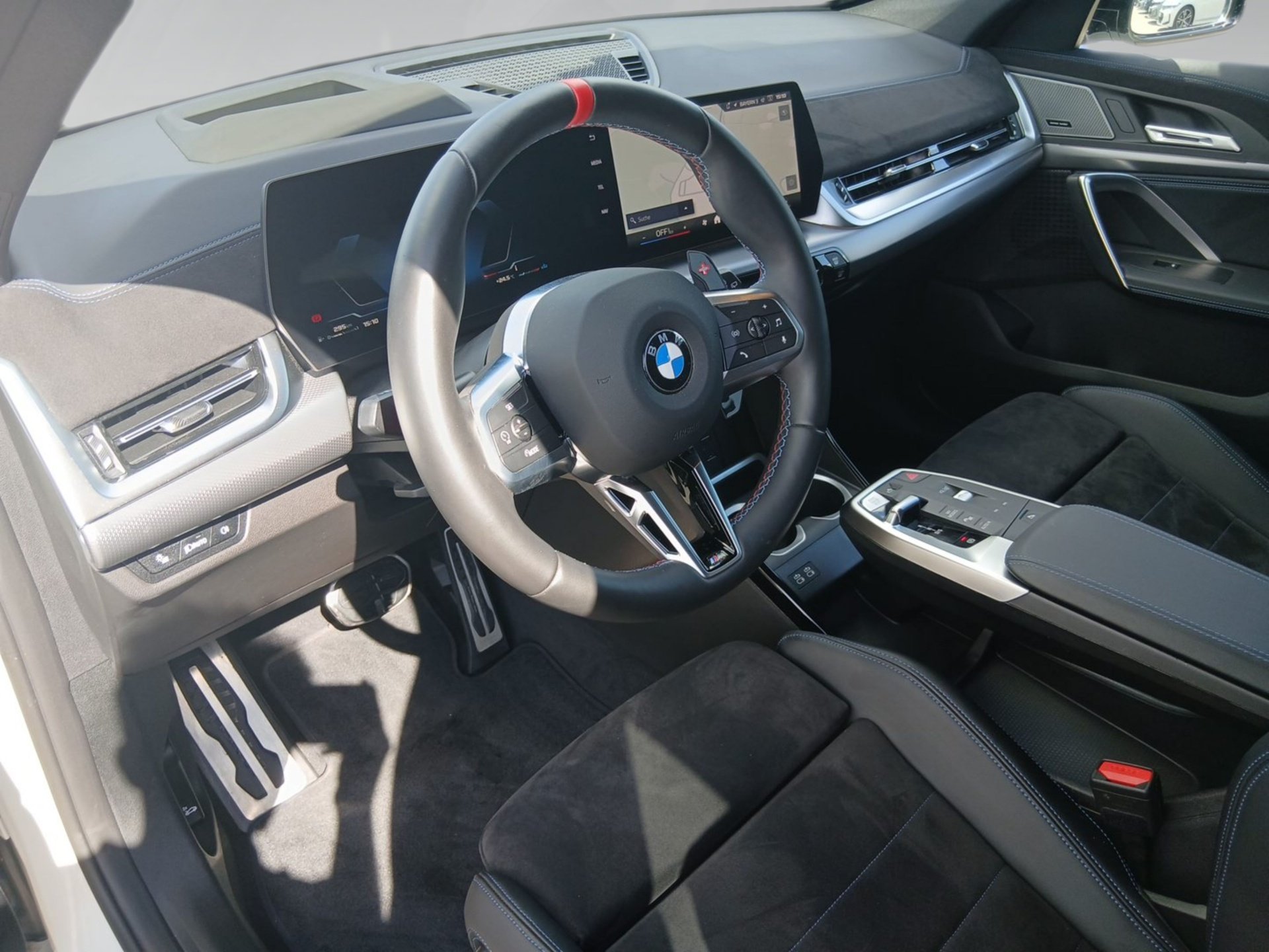 BMW X1 X1 M35i xDrive M SPORT PRO LED ACC HeadUp AHK H&K (Bild 5)