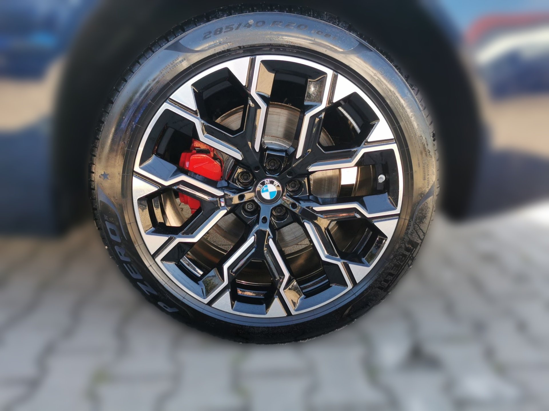 BMW X3 X3 M50 xDrive M SPORT PRO INDIVI TANSANITBLAU SHZ (Bild 4)