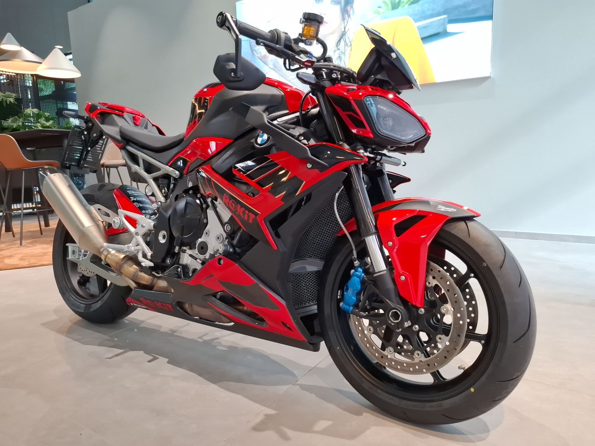 BMW  M 1000 R Red Pum Edition (Bild 2)