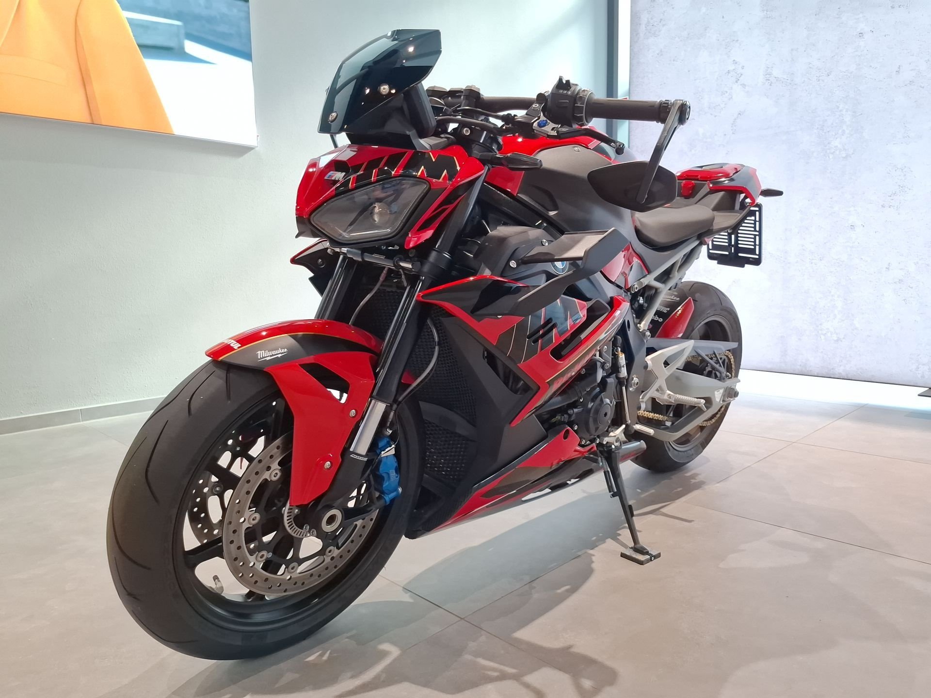 BMW  M 1000 R Red Pum Edition (Bild 5)