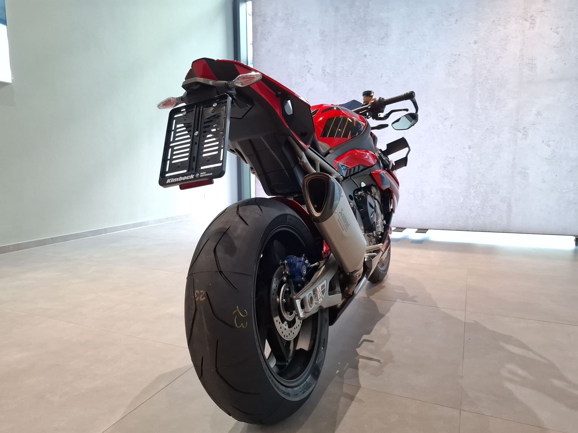 BMW  M 1000 R Red Pum Edition (Bild 9)