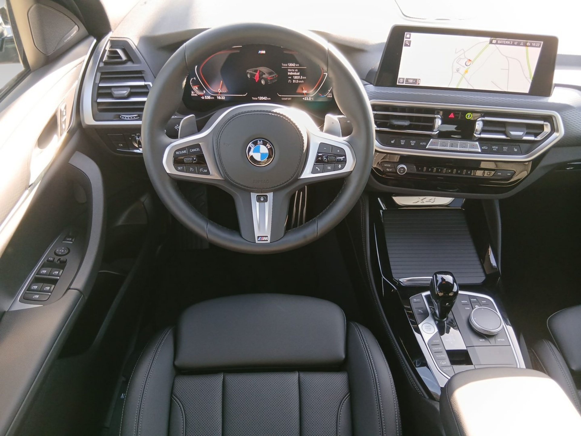 BMW X4 X4 xDrive20d M SPORT AHK Standhzg H&K Lenkhzg (Bild 7)