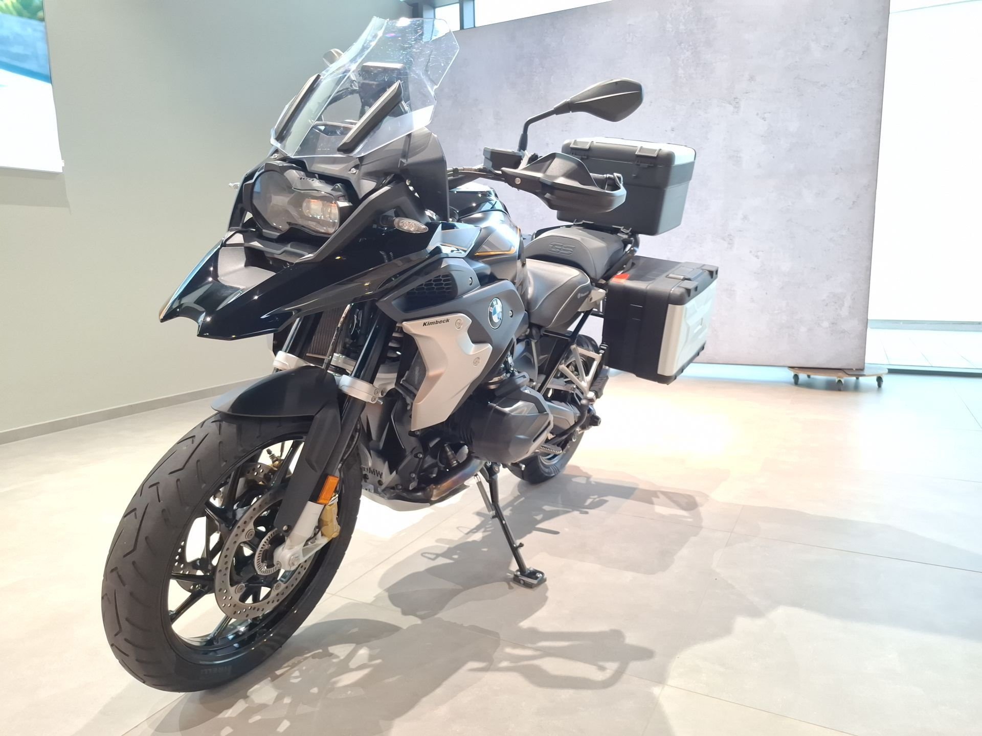 Bild 4 BMW R 1250 GS Sty.Exclusive/3.Pake/Koffer+Top/Akrapo