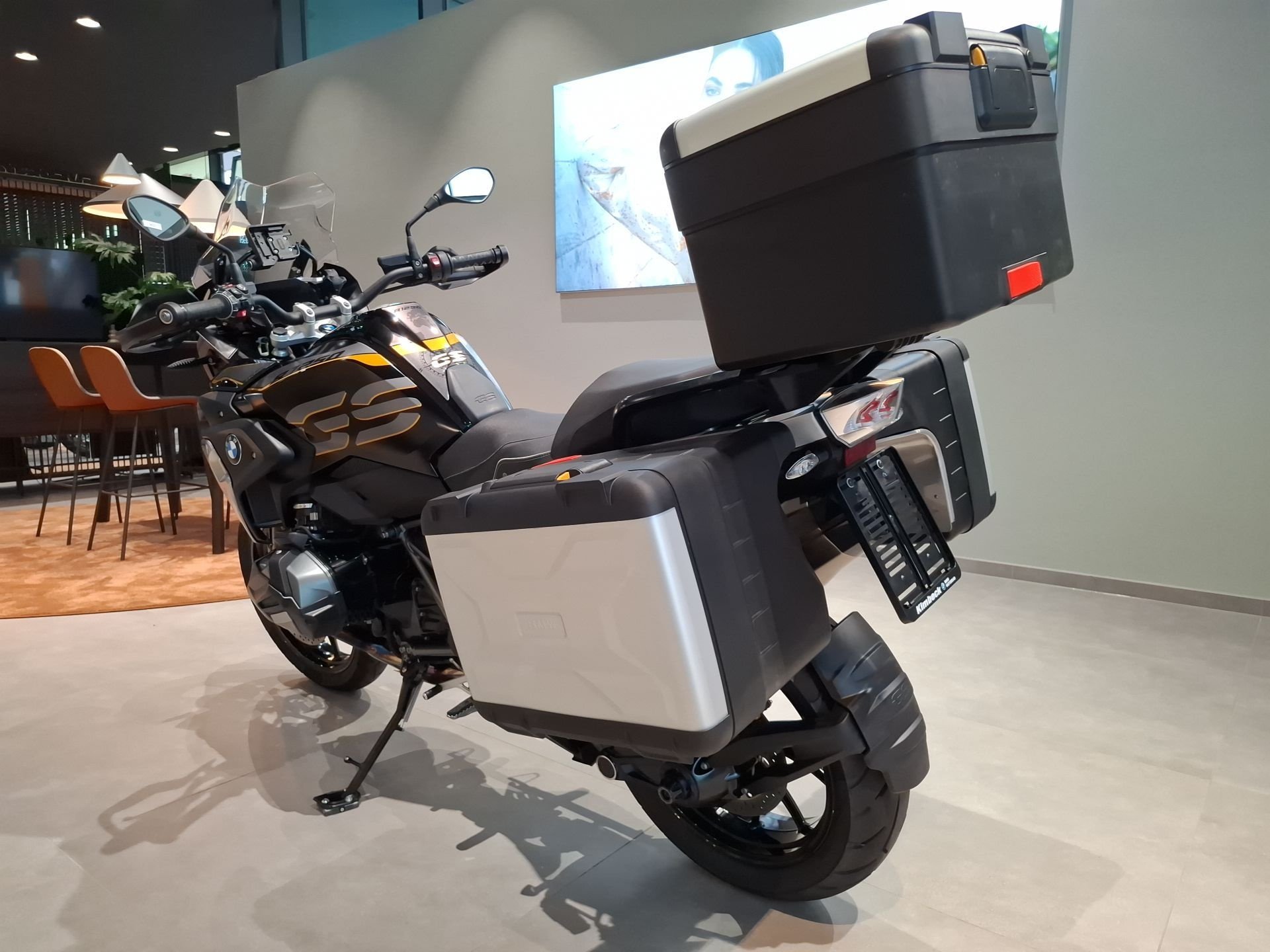 Bild 7 BMW R 1250 GS Sty.Exclusive/3.Pake/Koffer+Top/Akrapo