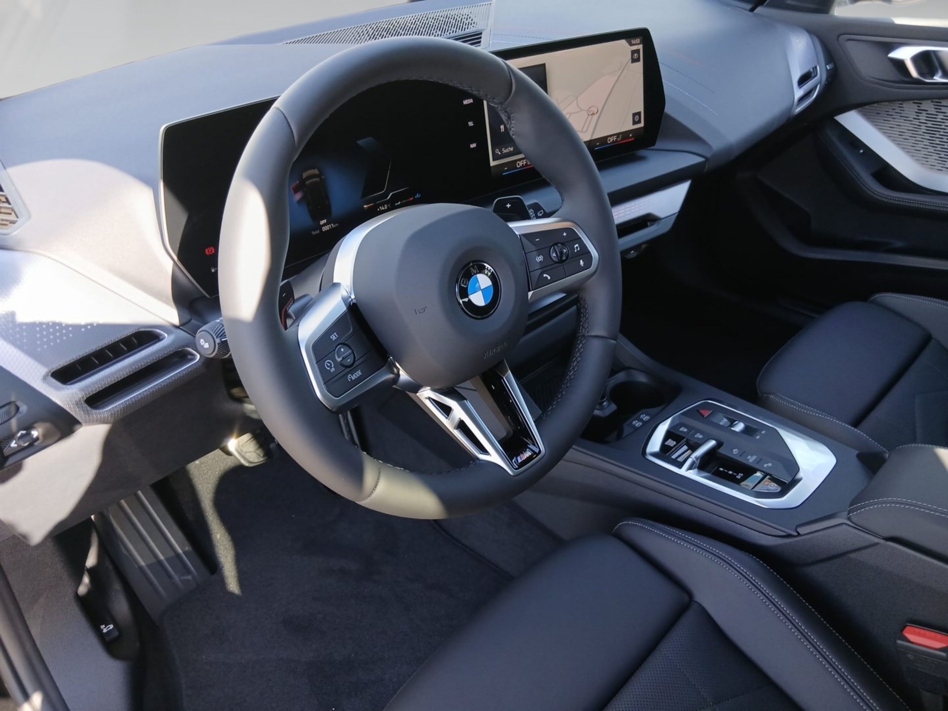 Bild 4 BMW 123 xDrive M SPORT LED DrivingAss ParkAss KeyLess
