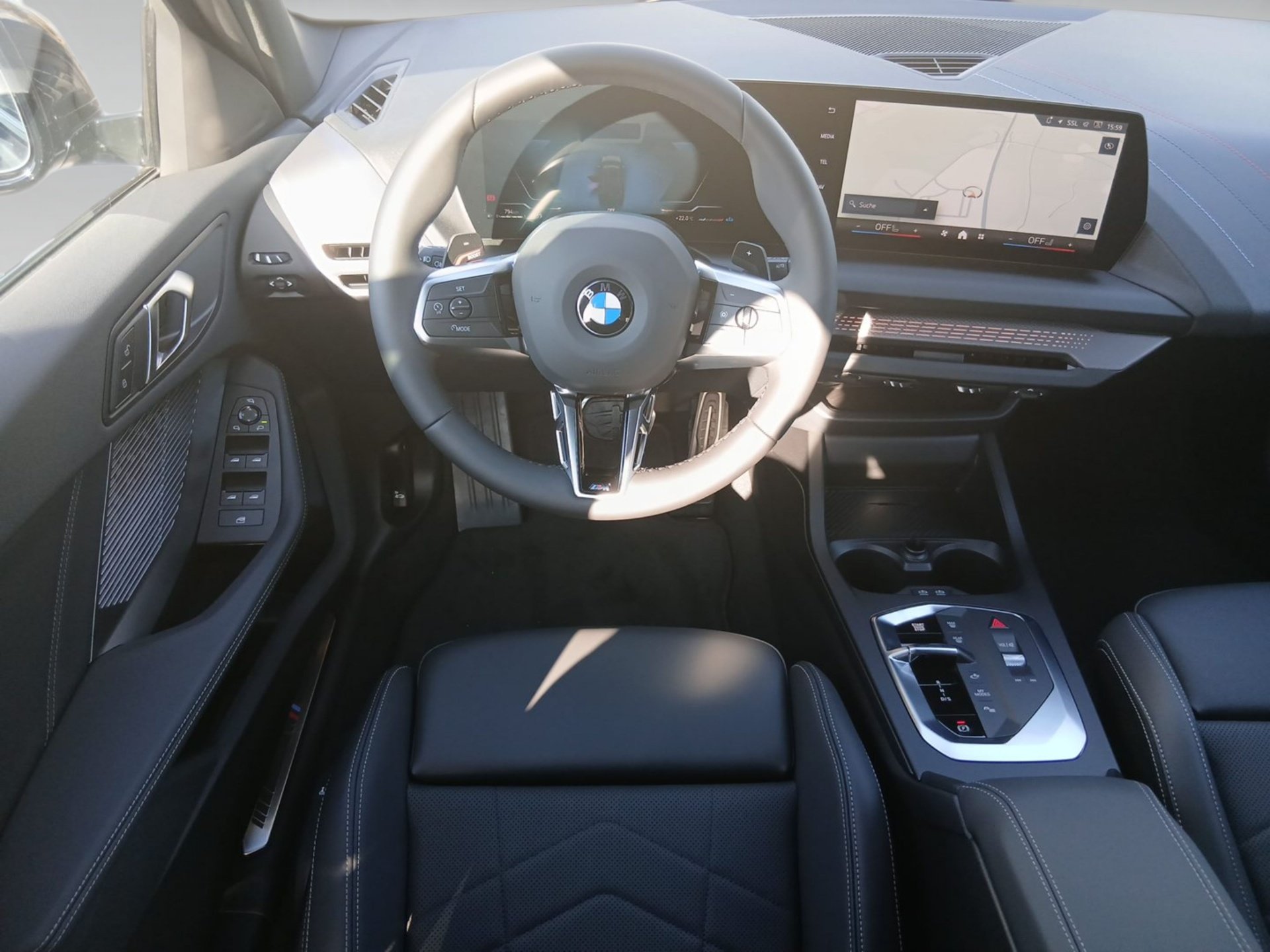 Bild 7 BMW 120 M SPORT LED DrivingAss ParkAss KeyLess Navi